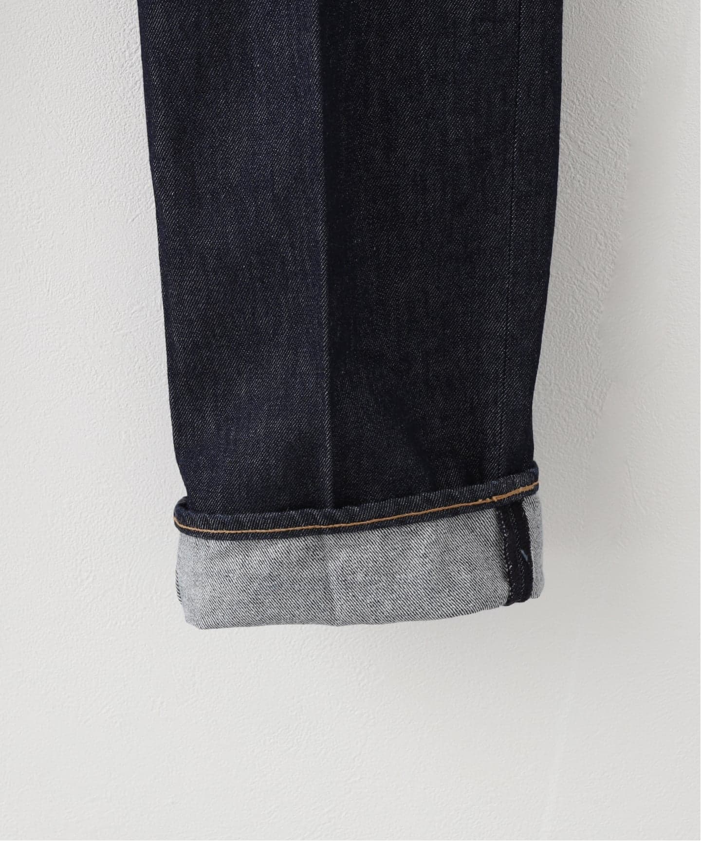 AURALEE (オーラリー) HARD TWIST DENIM 5P PANTS（デニムパンツ