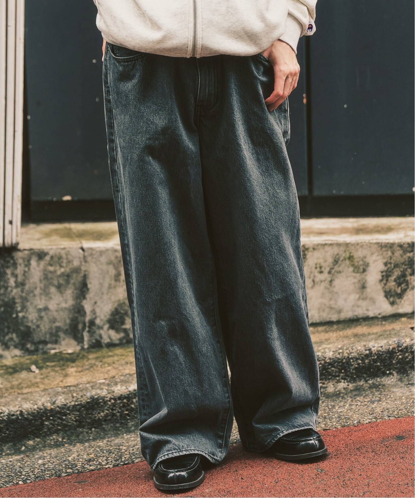 Levi's(リーバイス) 別注 Baggy Wide Leg デニムパンツ（L30）（デニム