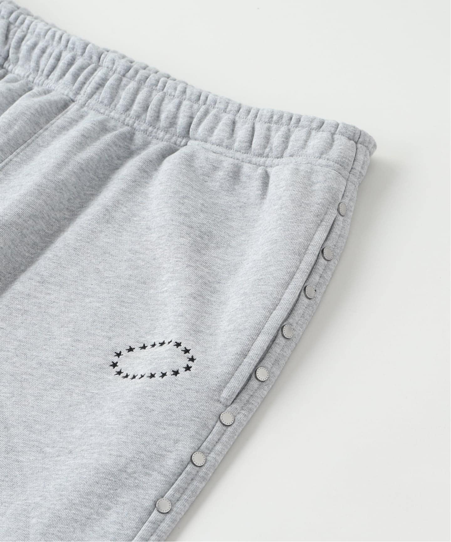 AFB / エーエフビー STUDDED BAGGY SWEAT PANTS（スウェットパンツ