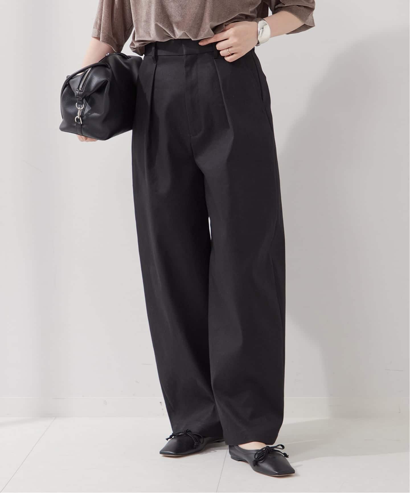 値下げ　新品未使用　ジャーナルスタンダードレサージュチノパンツ 追加予約4》CP タックチノパンツ（チノパンツ）｜JOURNAL STANDARD L