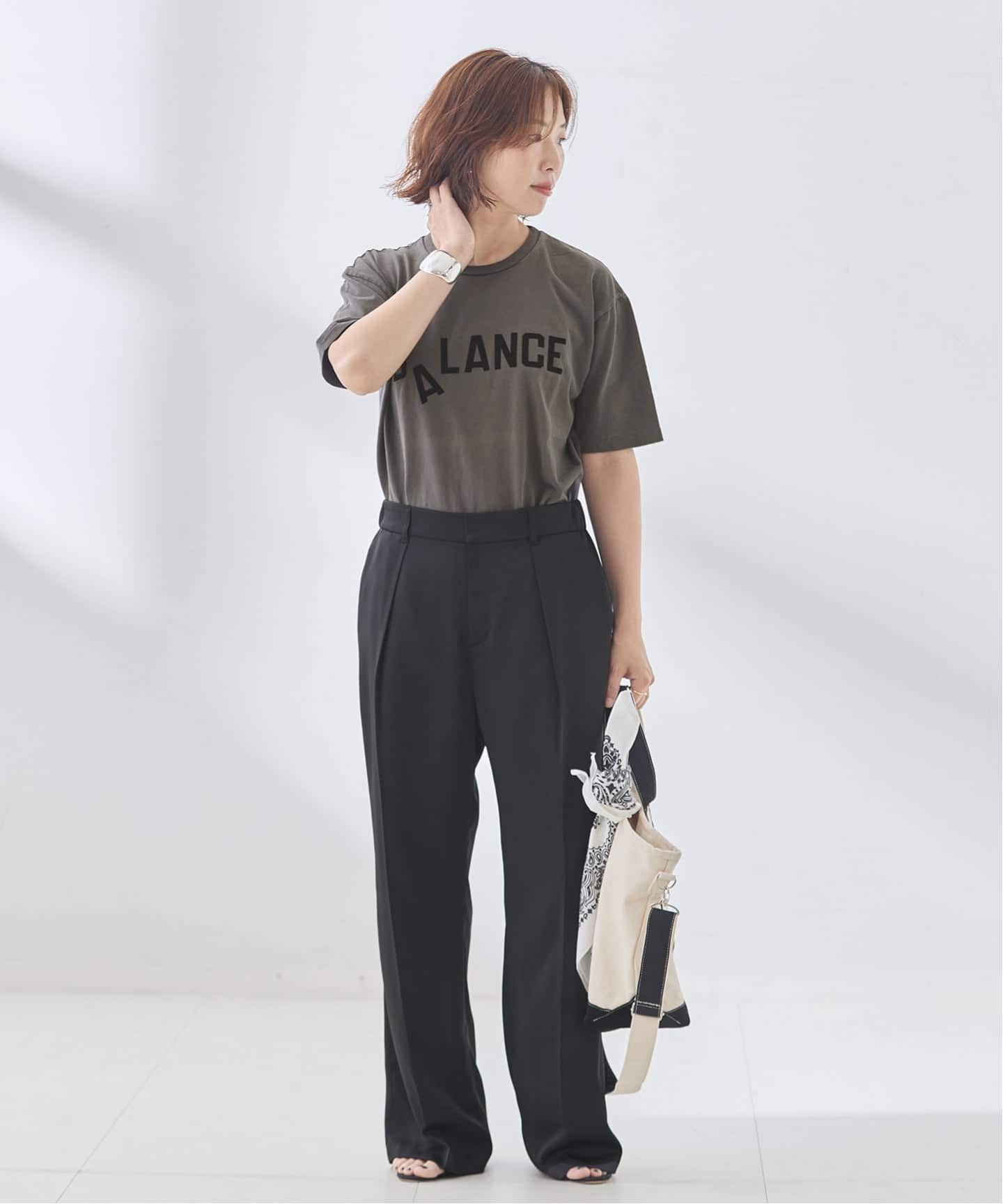 予約》サテンタックパンツ（スラックス）｜JOURNAL STANDARD L'ESSAGE