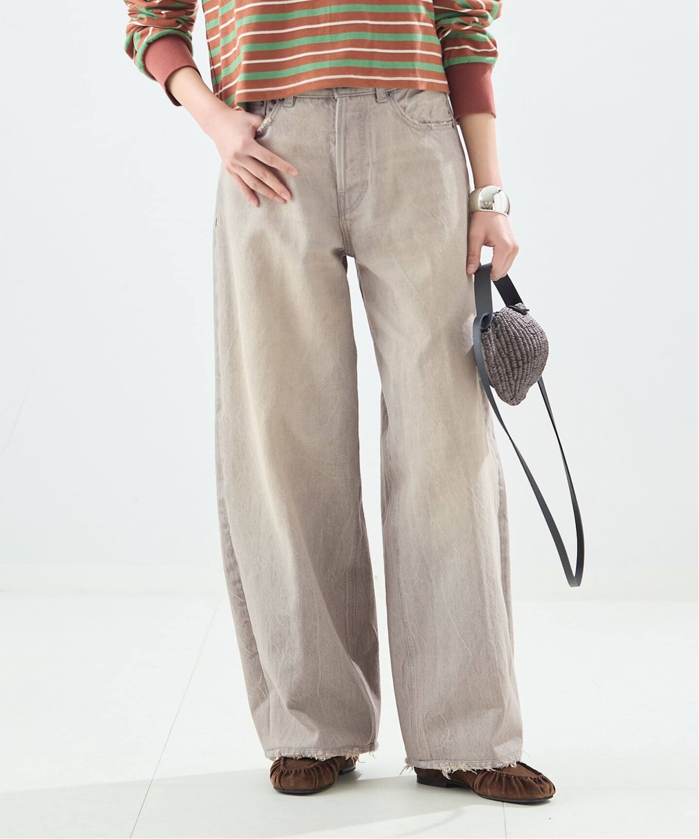 HAIKURE/ハイクル】BETHANY SHORT LENGTH PEARL GREY（デニムパンツ