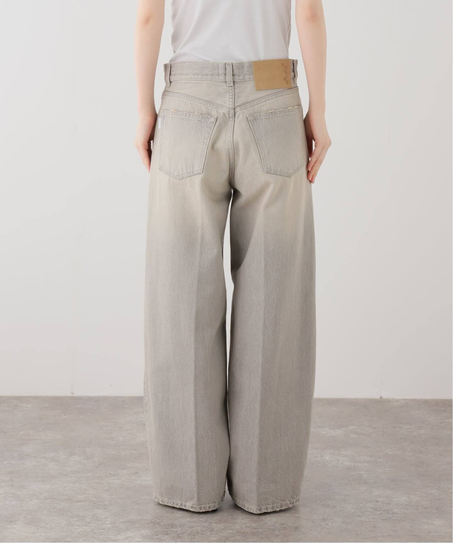 HAIKURE/ハイクル】BETHANY SHORT LENGTH PEARL GREY（デニムパンツ