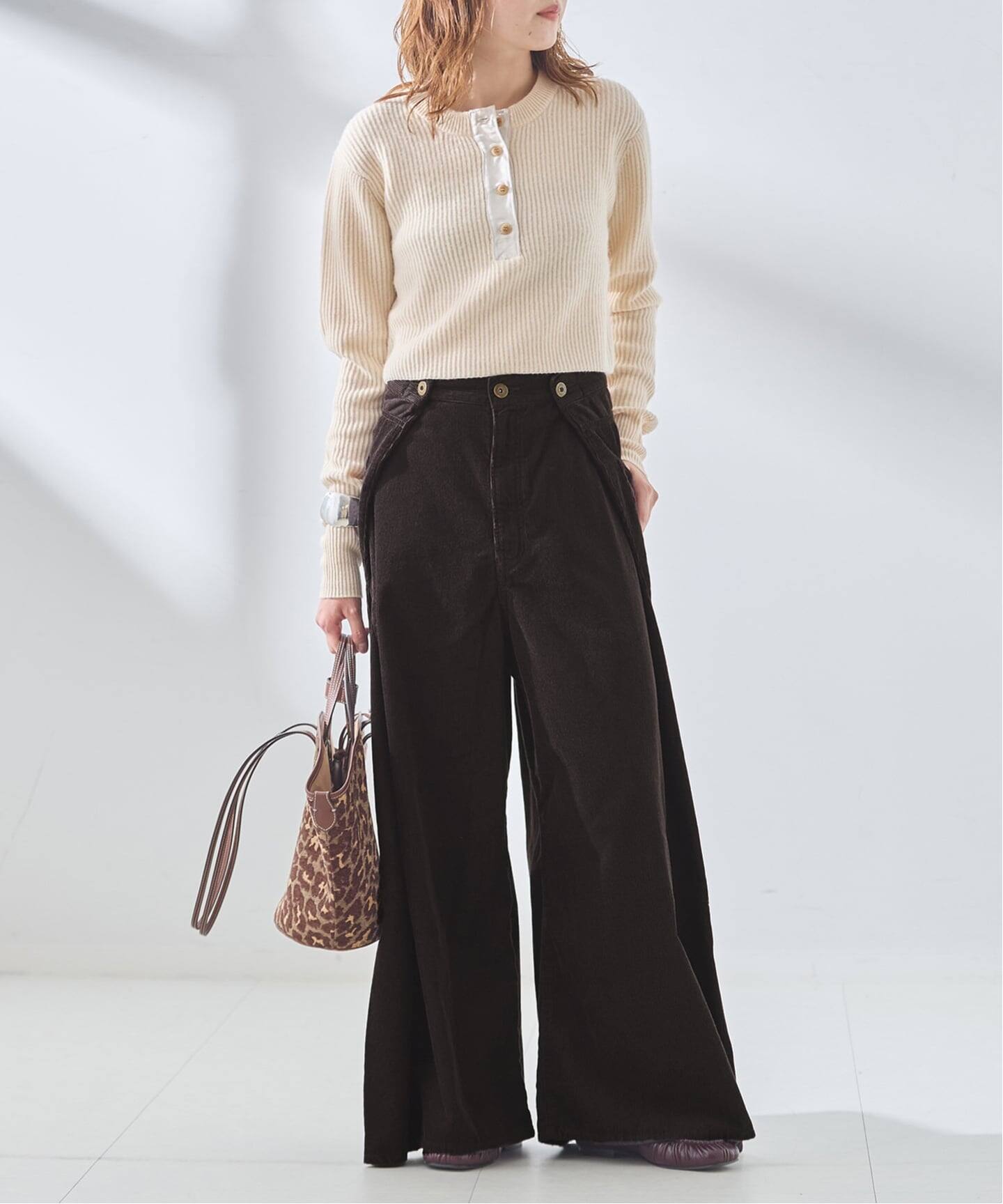 Uhr/ウーア Wide Corduroy Pants パンツ（その他パンツ）｜JOURNAL 