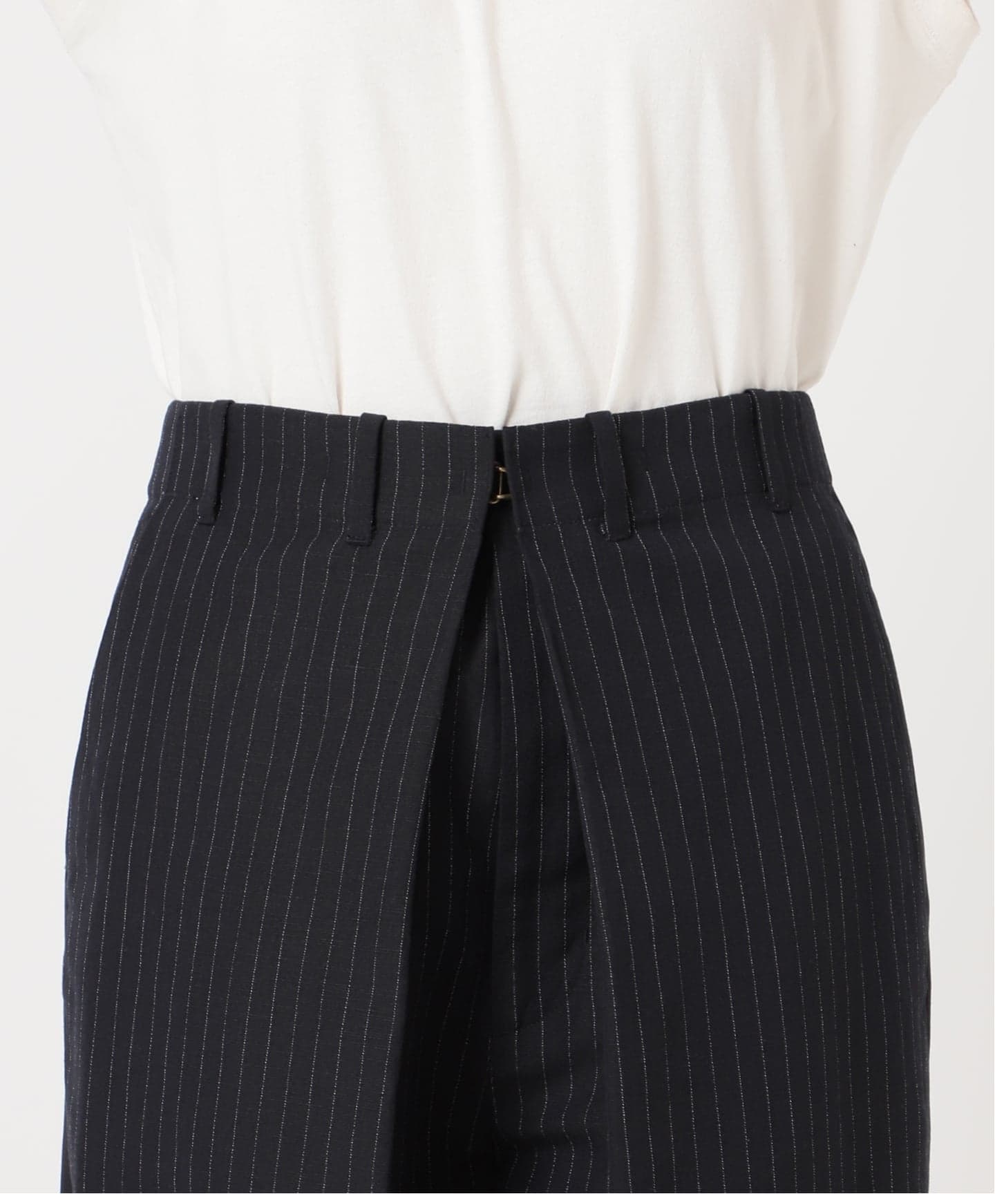 Uhr/ウーア】Patchwork Front Tuck Pants：パンツ（スラックス