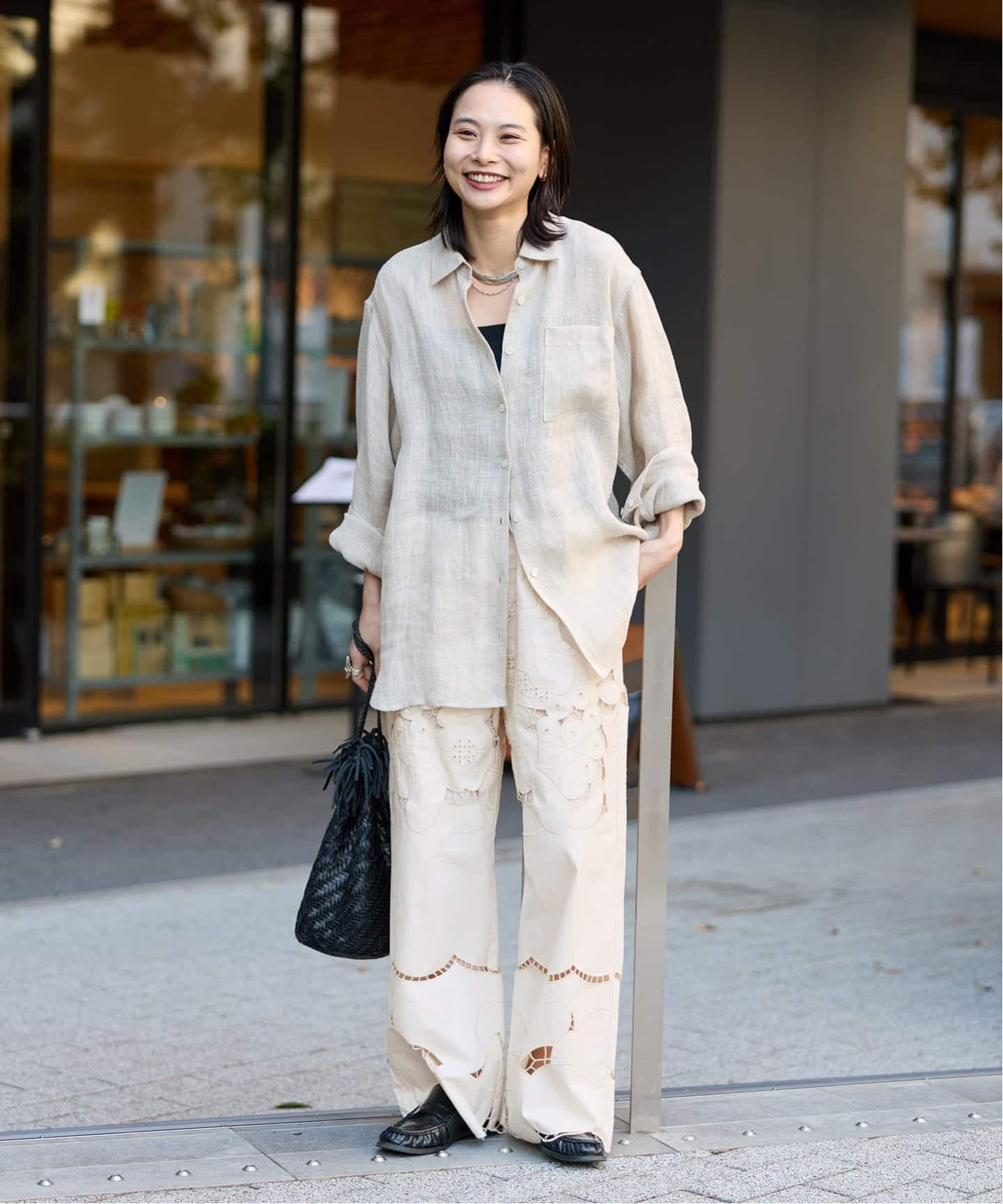フラワーエンブロイダリースカラップパンツ（その他パンツ）｜JOURNAL