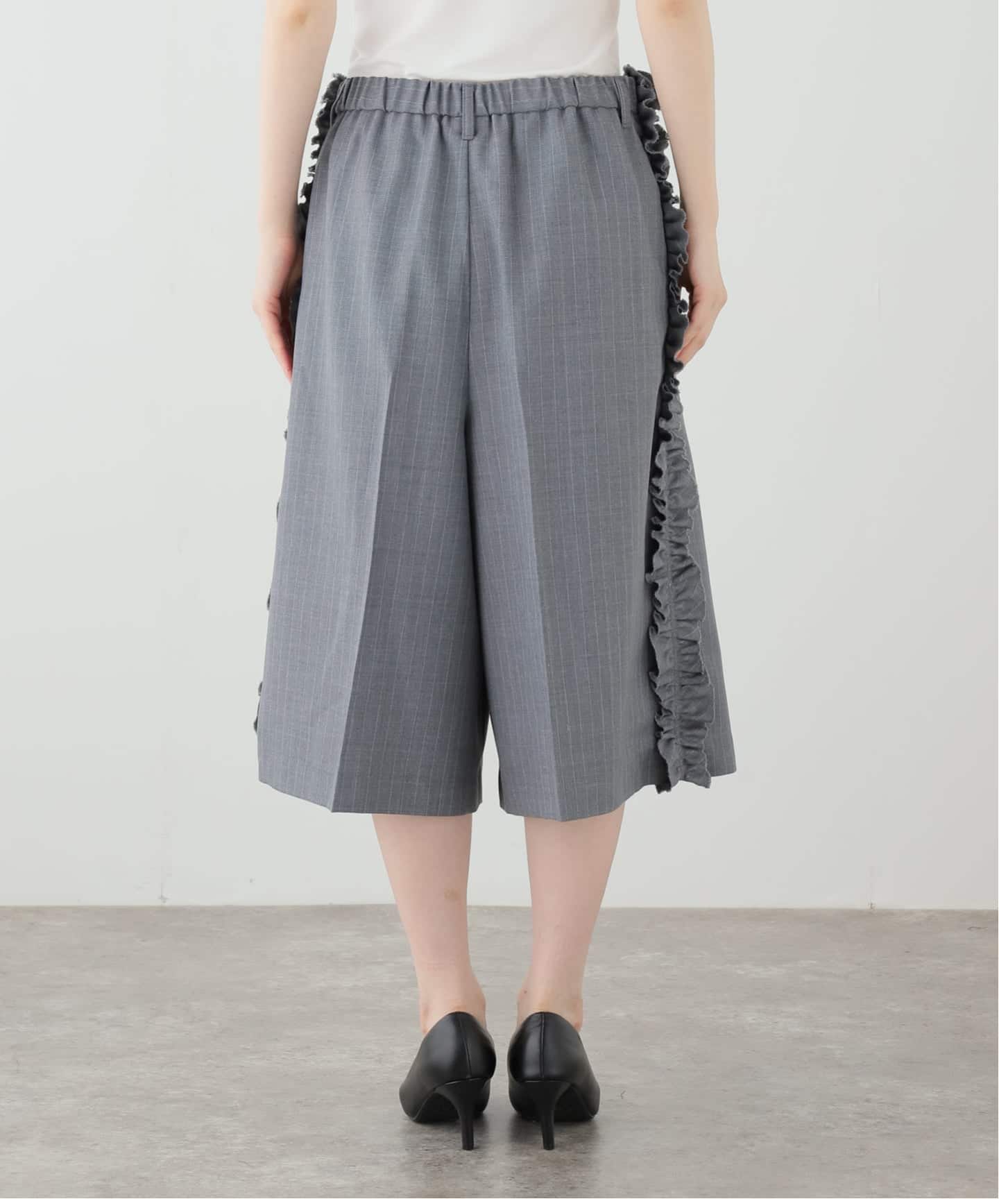RHODOLIRION /ロドリリオン】 Three Quarters Frill Side Pants