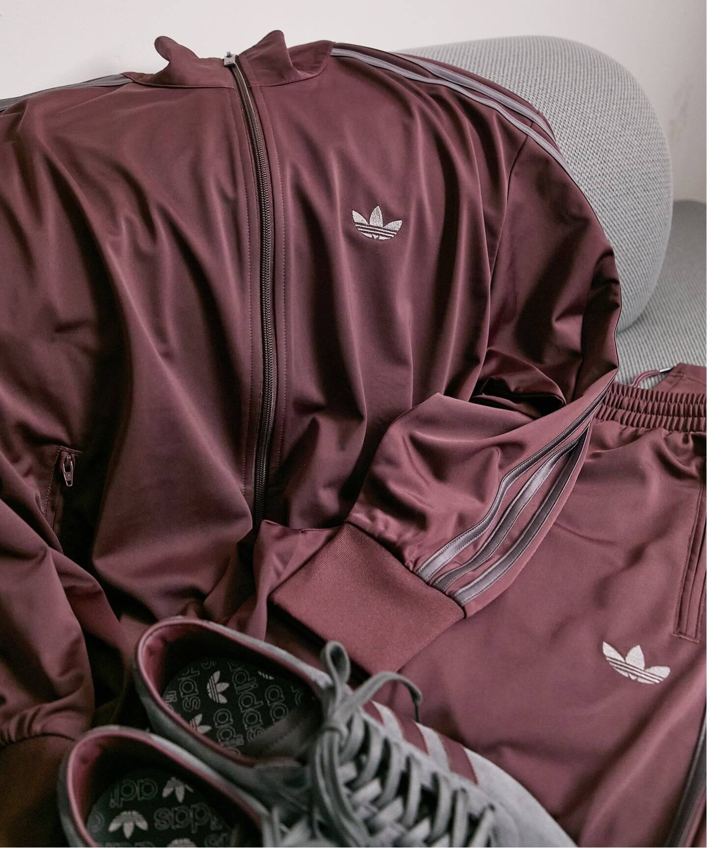 ジャーナルスタンダードadidas バーガンディ トラックパンツ adidas ウェア・服 - バーガンディ - オリジナルス 【アディダス公式】