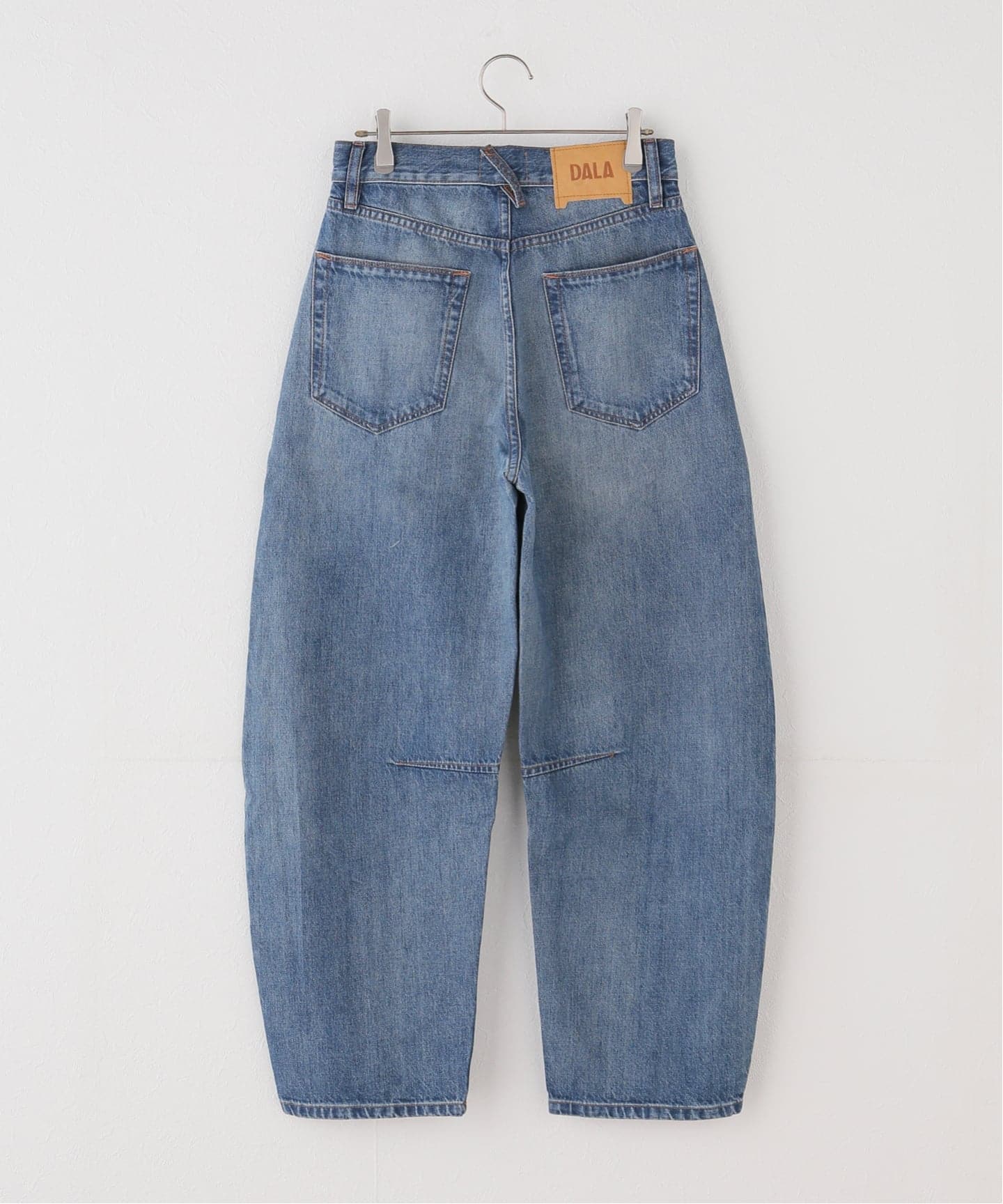 DALA / ダラ】 LIDO ANKLE JEAN W/SEAM BEIGE PATCH（デニムパンツ