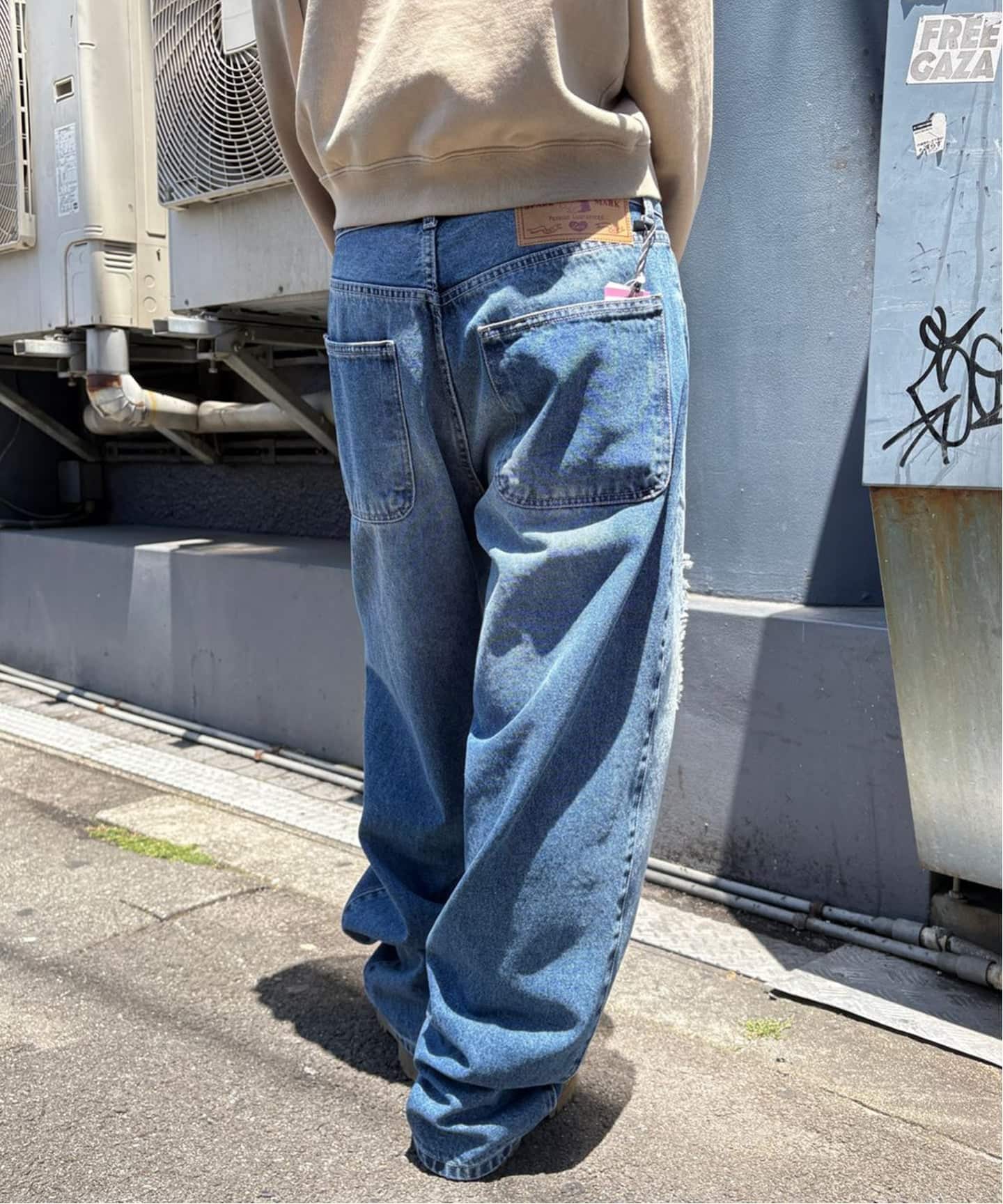 Carne Bollente/カルネボレンテ】 Love Pants Gone Wild（デニムパンツ