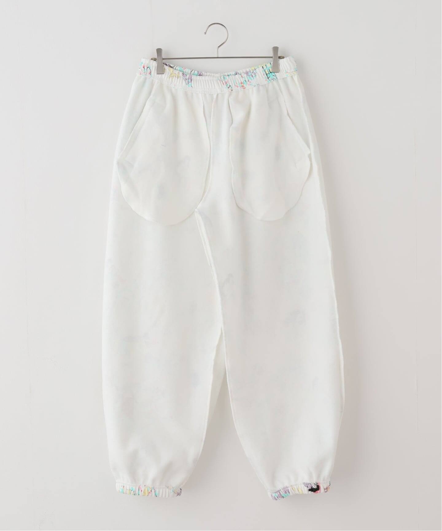 Ashley Williams】 JOGGERS（ホワイト）（スウェットパンツ）｜Oriens