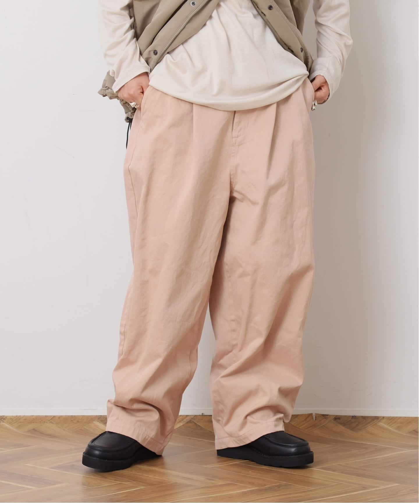 予約》ヴィンテージツイル タックパンツ（その他パンツ）｜journal
