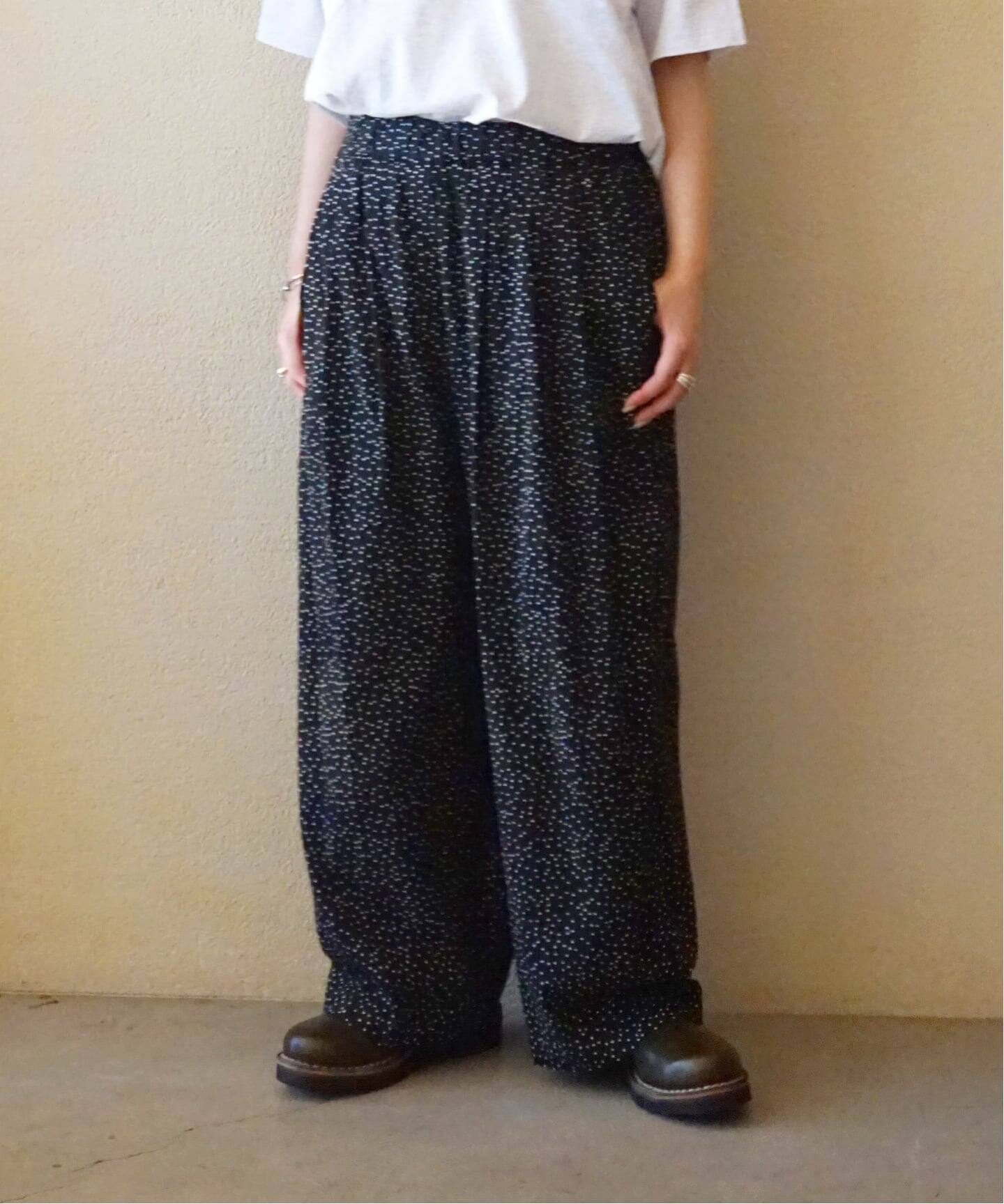ドットプリントフロントタックパンツ（その他パンツ）｜journal