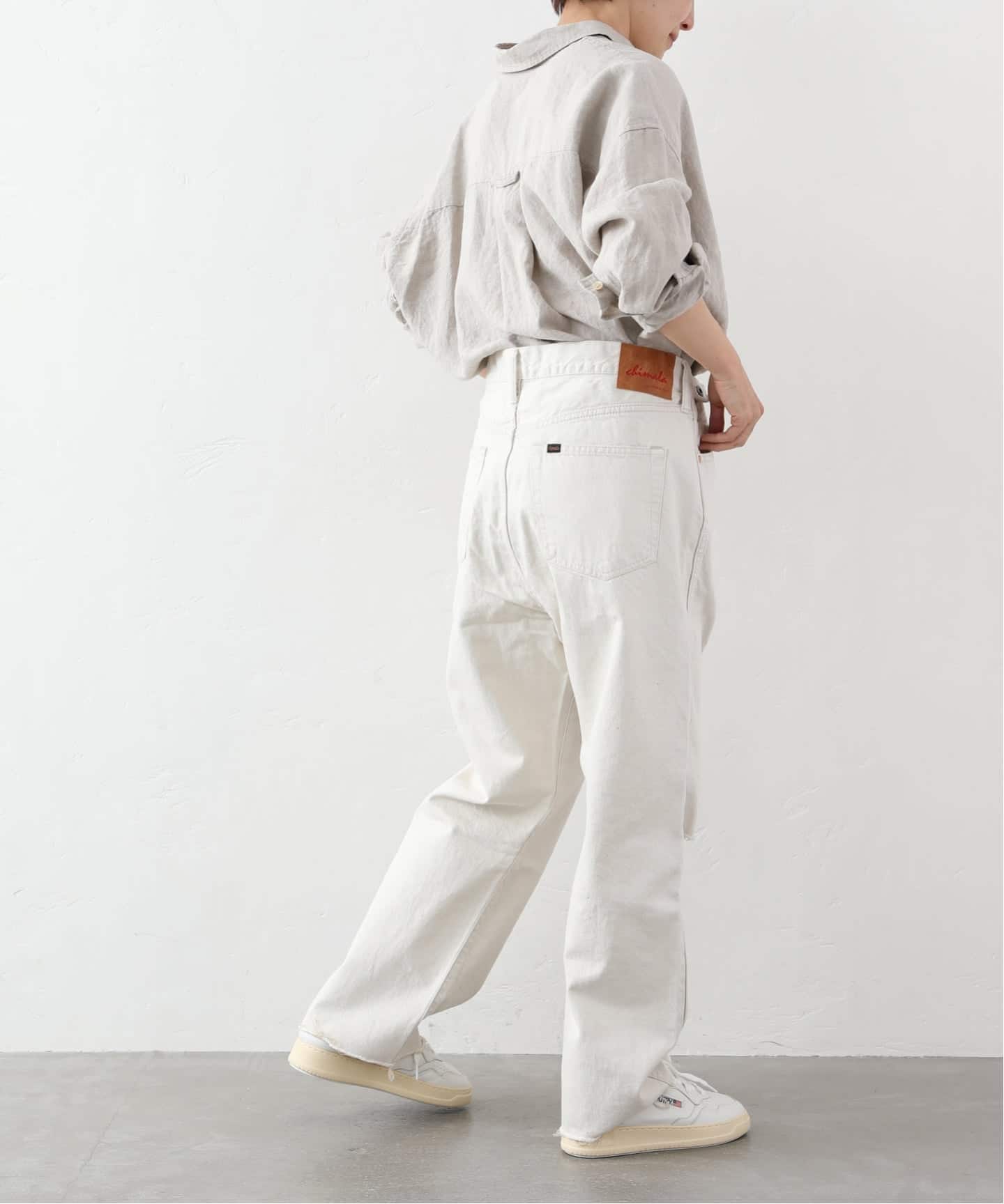 ジャーナルスタンダードリュクス カジュアル パンツ ホワイト Lサイズ 美品 chimala】 for luxe ADJASTABLE WIDE TAPERED（016）（デニムパンツ