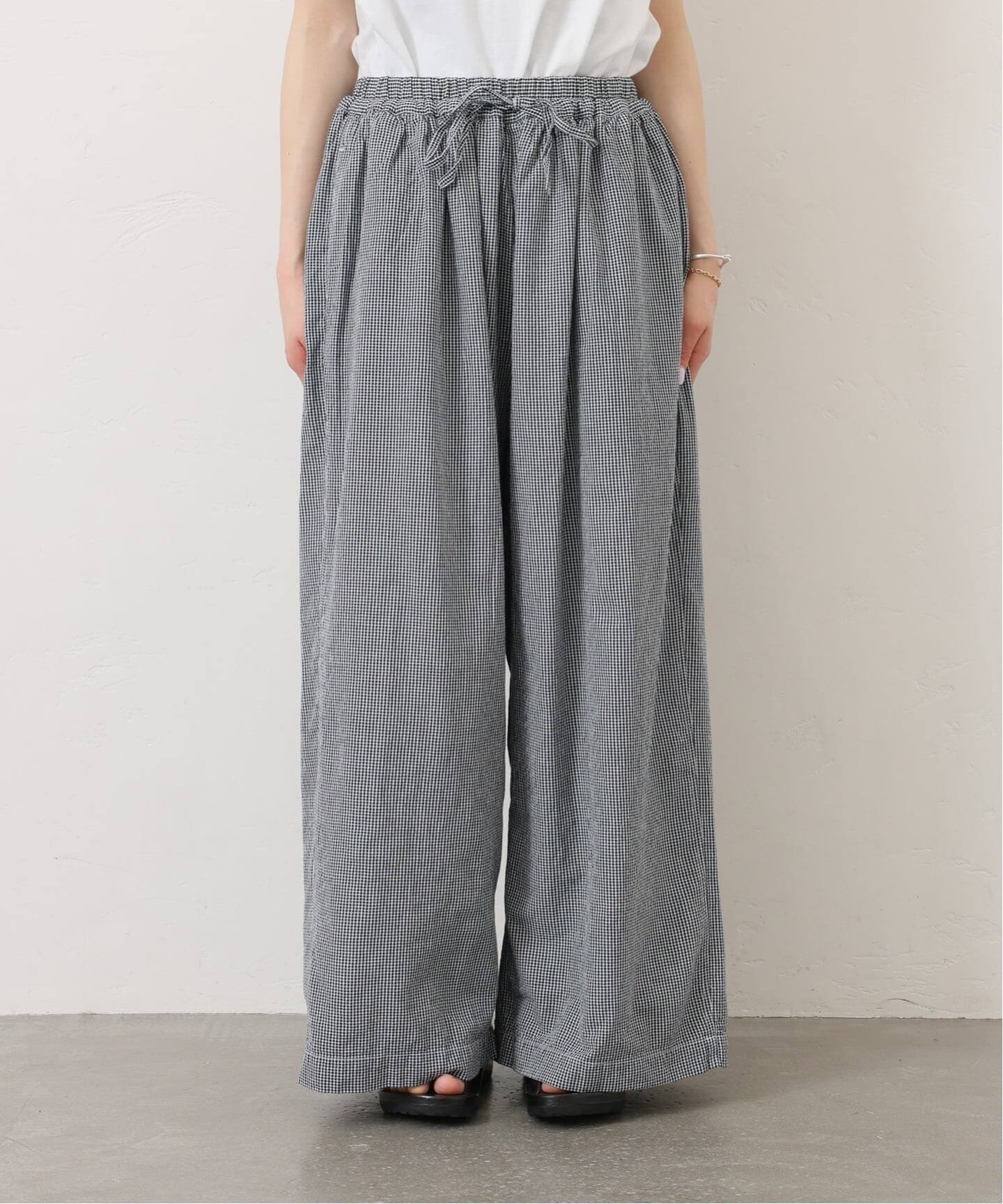 ARMEN】SEERSUCKER GINGHAM GATHERED EASY P（その他パンツ）｜journal