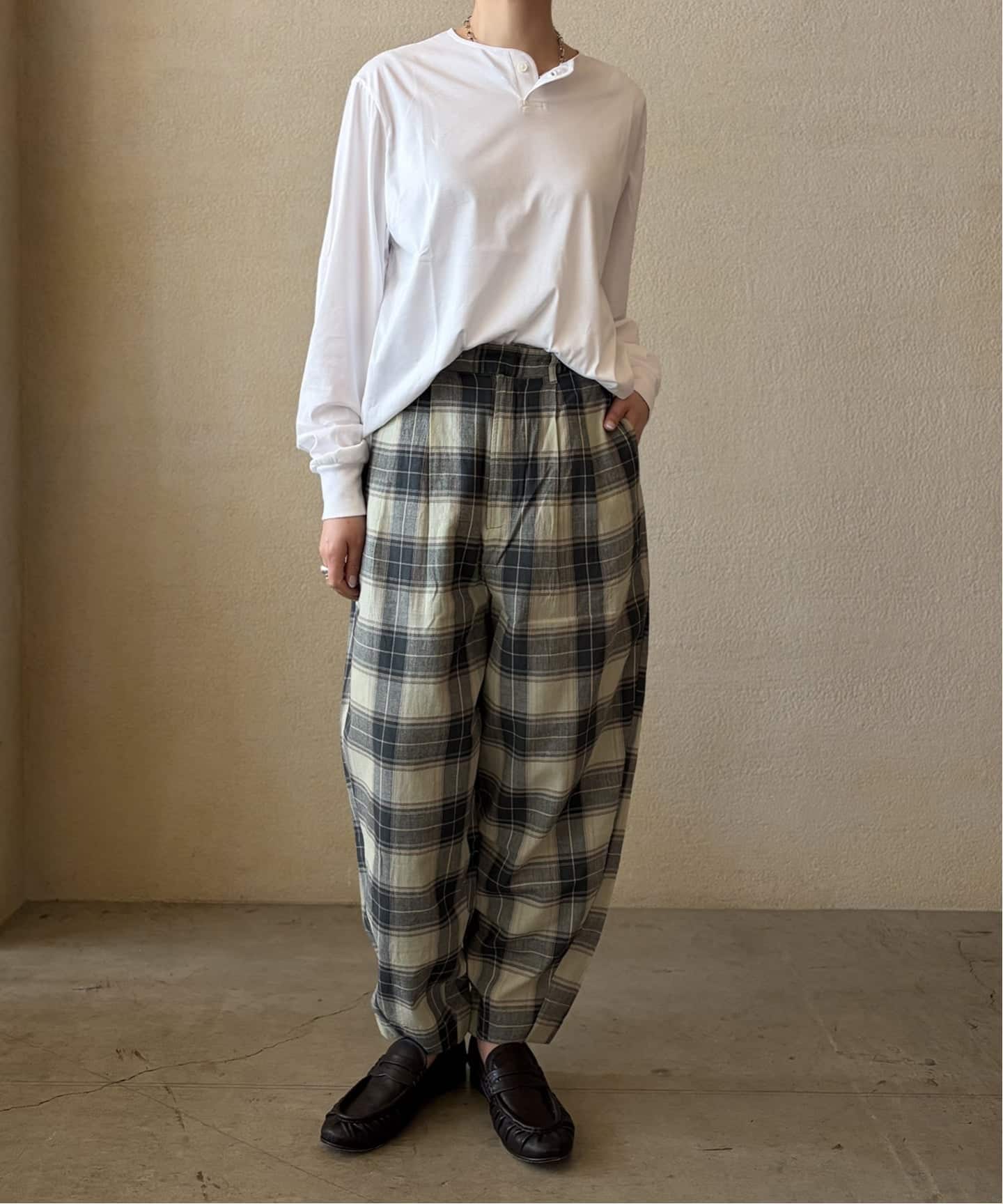 SEEALL】TWISTED TUCK PANTS（その他パンツ）｜journal standard luxe
