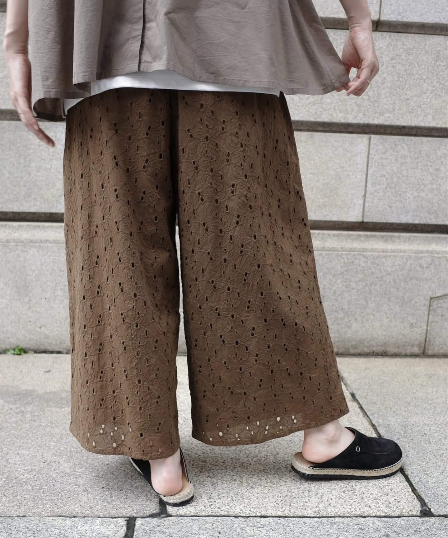 jornal standard luxe パイルパンツ　1回着美品　ブラウン 予約》【SOIL】 60s CAMBRIC ALL HEMLA WIDE EASY PAN（その他パンツ