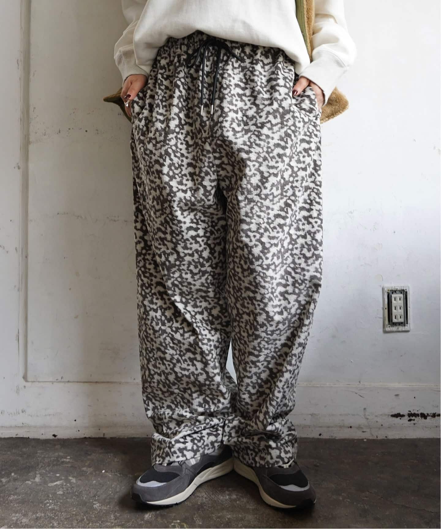 journal standard luxe｜ジャーナルスタンダード ラックスのパンツ