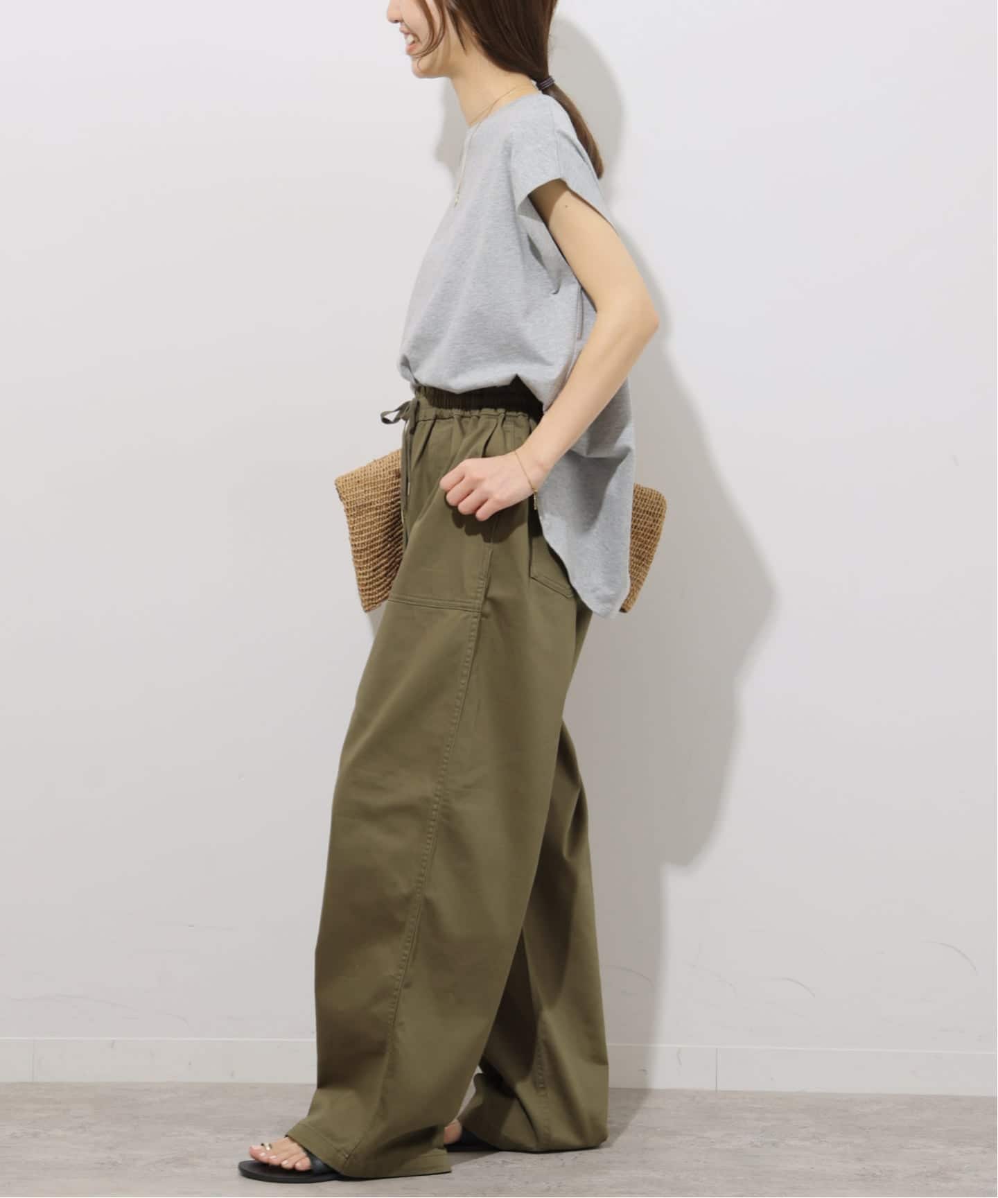 ギャザーワイドベイカー（カーゴパンツ）｜JOURNAL STANDARD relume