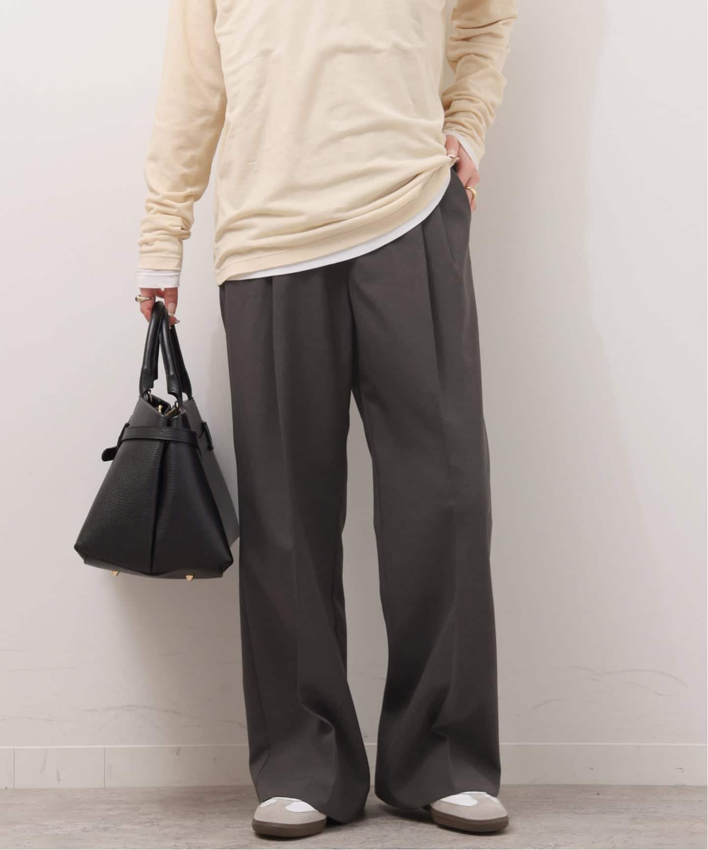 WEB限定追加》マットウースフレアタックパンツ（スラックス）｜JOURNAL