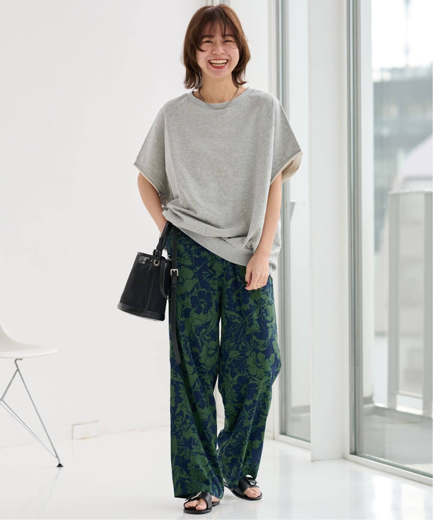 WEB限定追加》コントラストフラワープリントパンツ（その他パンツ