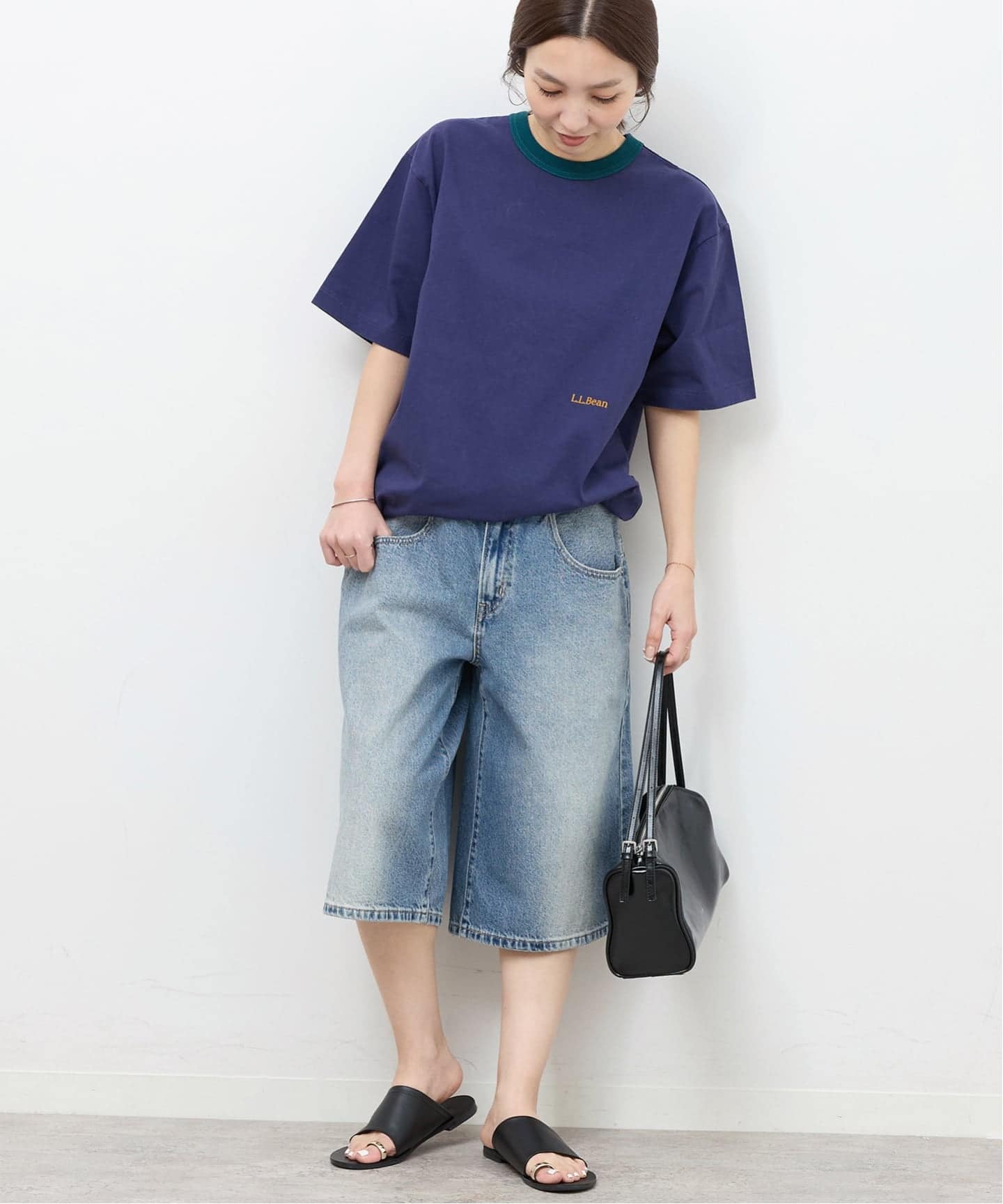Lijaリージャ＊黒×パープルサイドラインのショートパンツ シルエットが