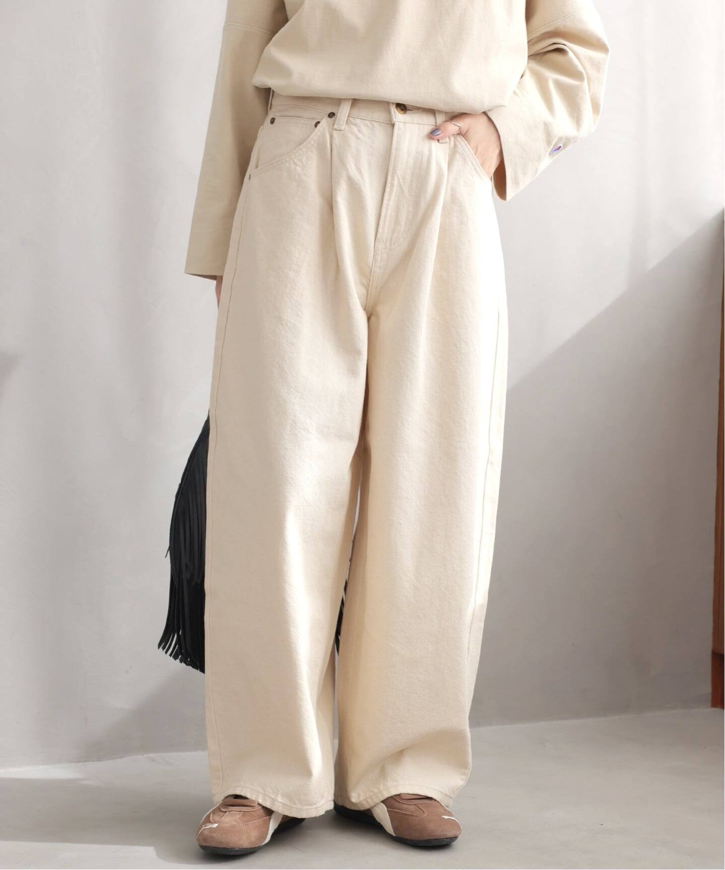 予約》［26SS新作］【Lee /リー】タックライダースパンツ（スラックス