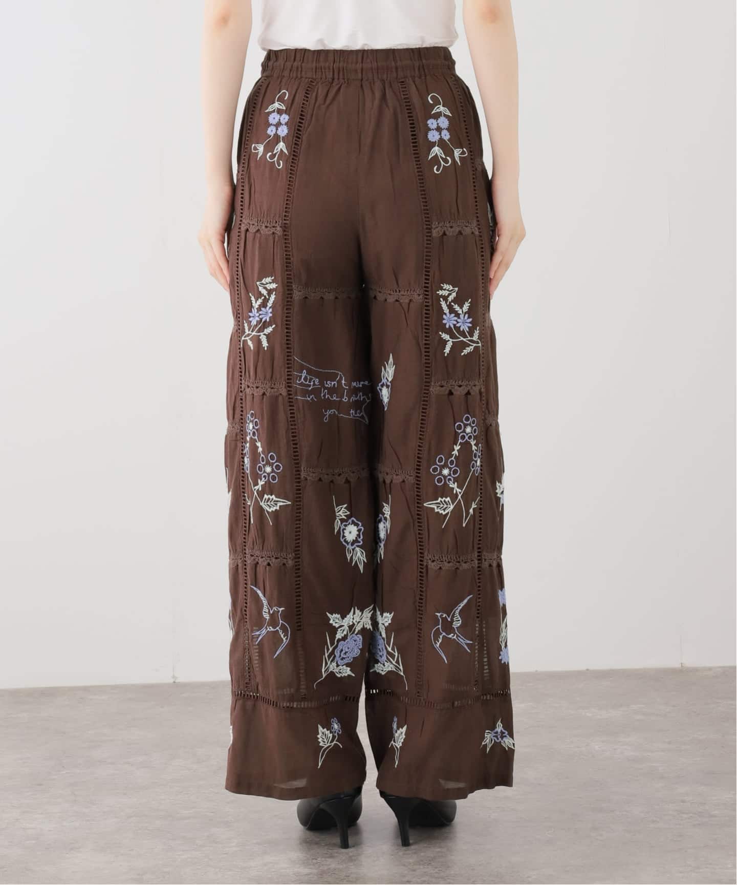 TODAYFUL/トゥデイフル】 Embroidery Patchwork PT（その他パンツ