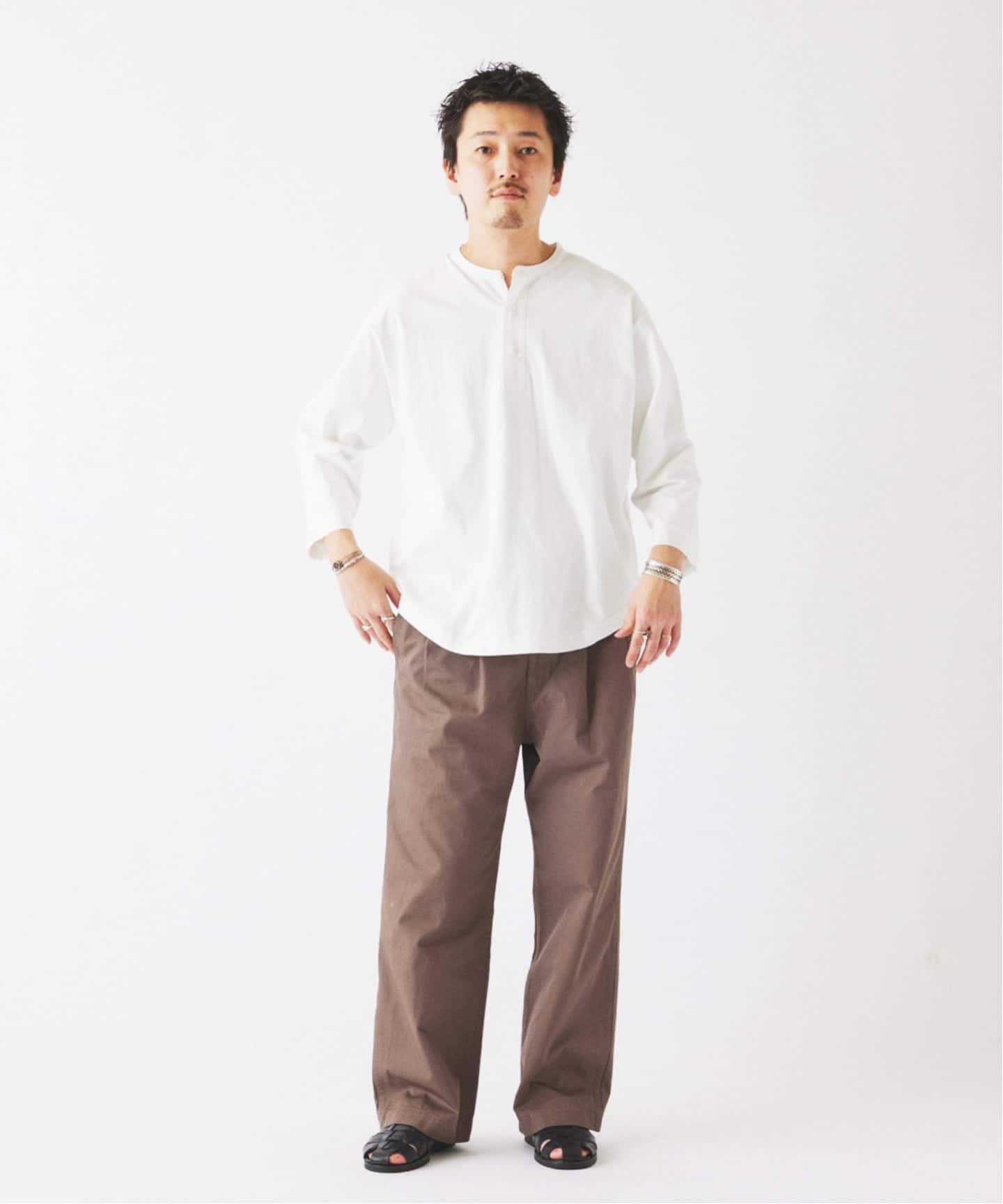 Relume” ウエポンチノ イージーパンツ（チノパンツ）｜JOURNAL