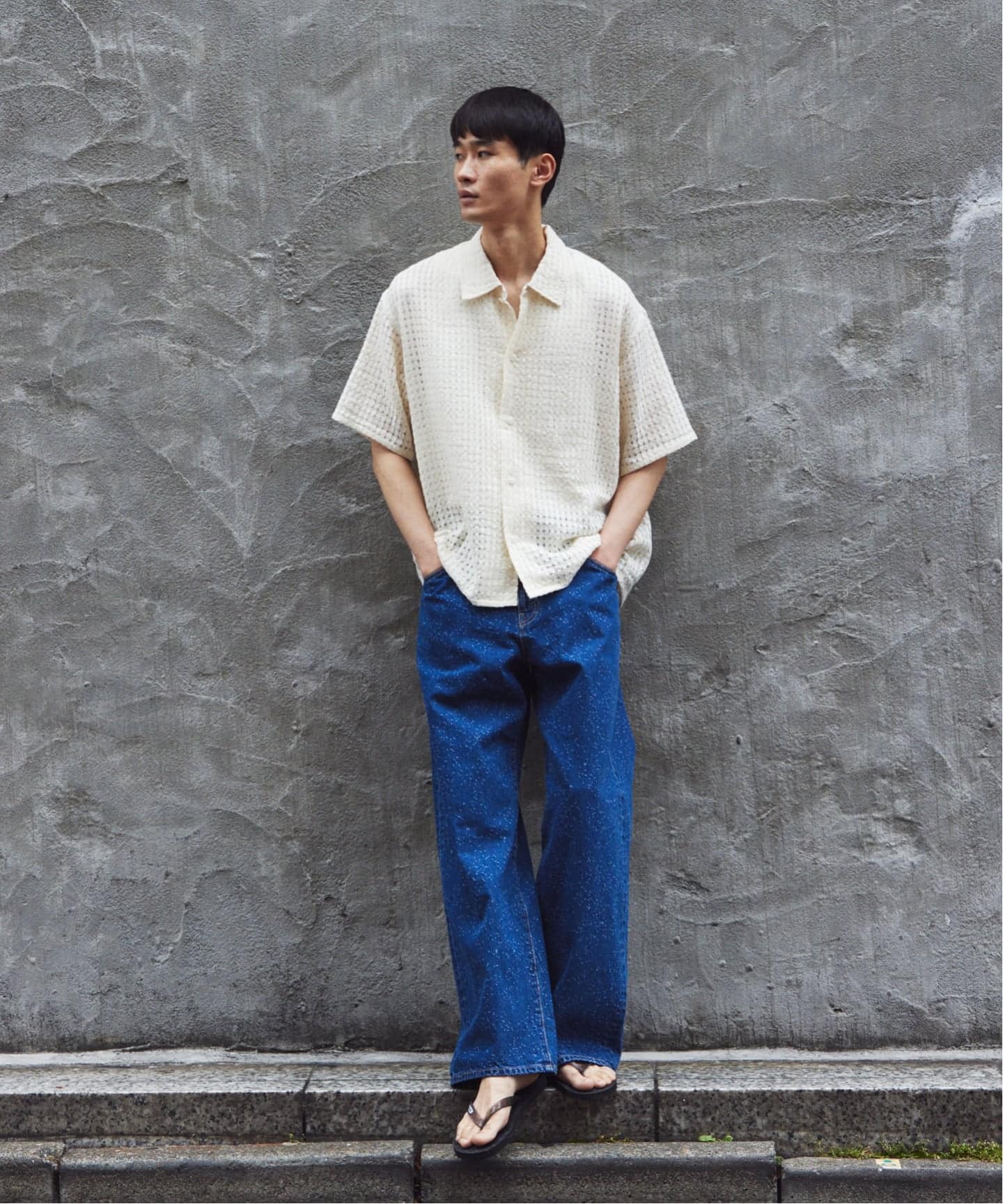 予約》スモーキーデニム 11oz フェード ワイドパンツ（デニムパンツ