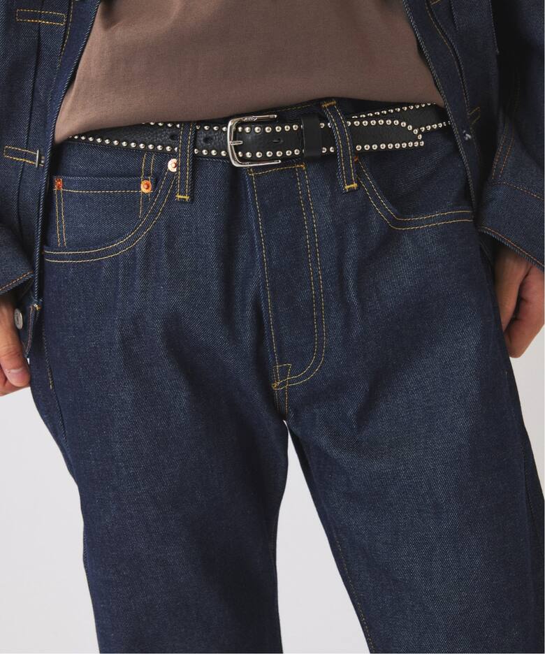 予約》【L30】LEVI