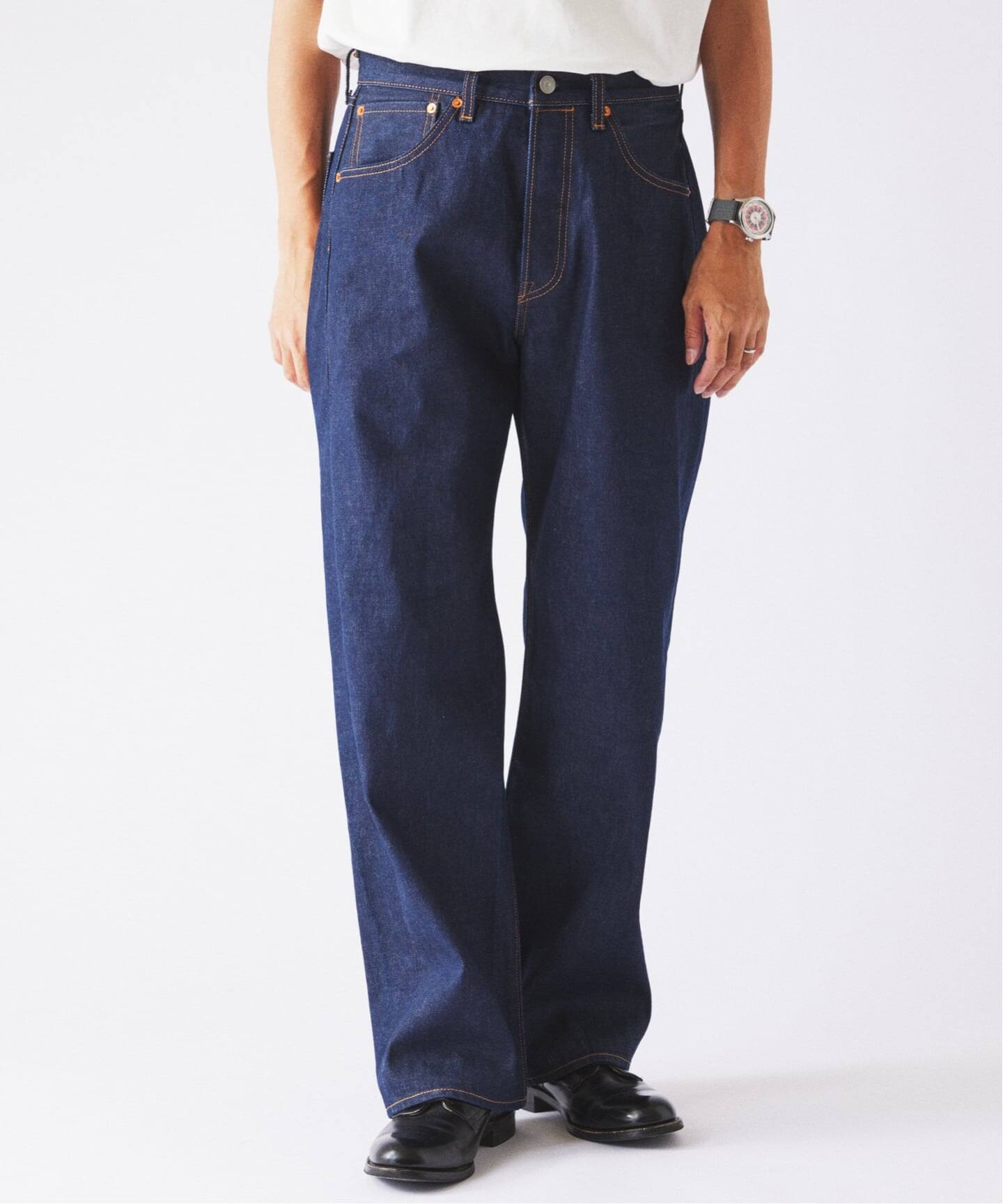 予約》【L30】Levi