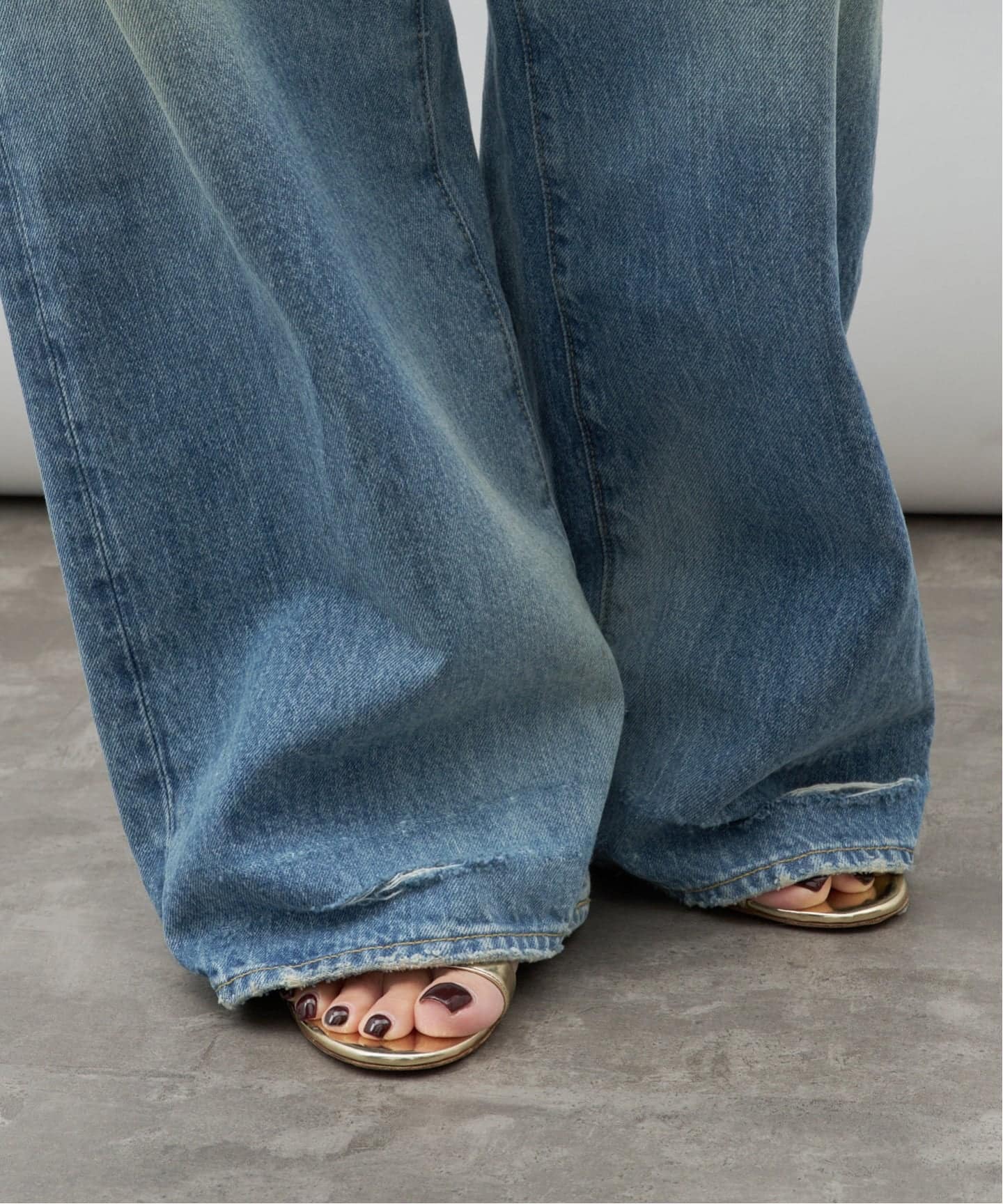DENIMIST/デニミスト】TERI WIDE LEG JEAN (29.5)（デニムパンツ