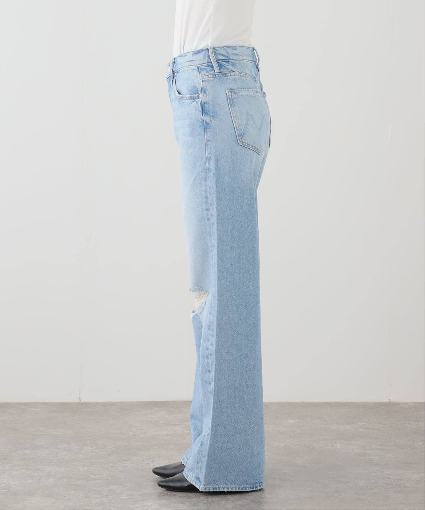 新品！MOTHERDENIM マザー　ドゥーズィエムクラス　デニムショートパンツ MOTHER/マザー】The Mid Rise Maven Sneak（デニムパンツ・ジーンズ