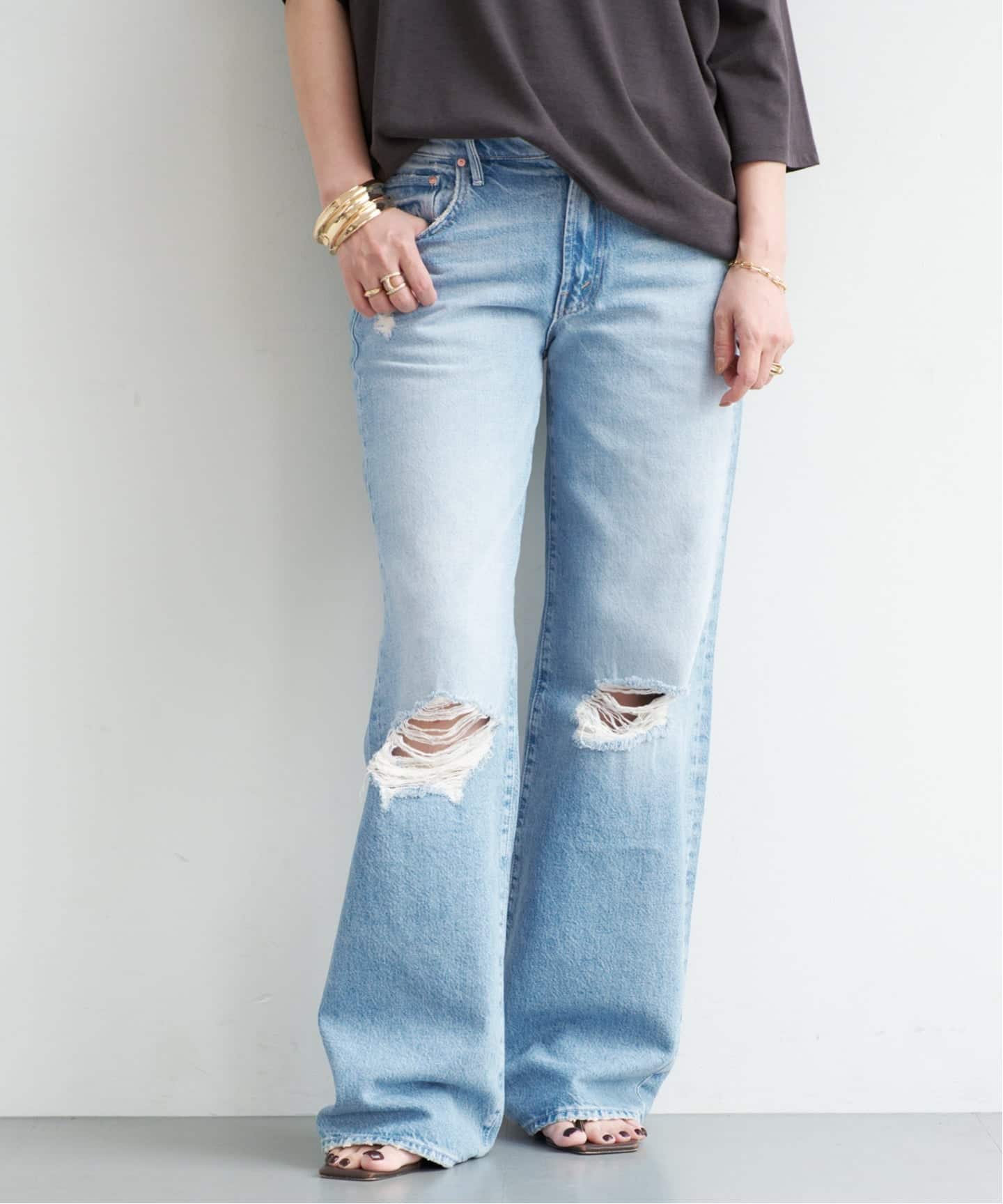 新品！MOTHERDENIM マザー　ドゥーズィエムクラス　デニムショートパンツ MOTHER/マザー】The Mid Rise Maven Sneak（デニムパンツ・ジーンズ