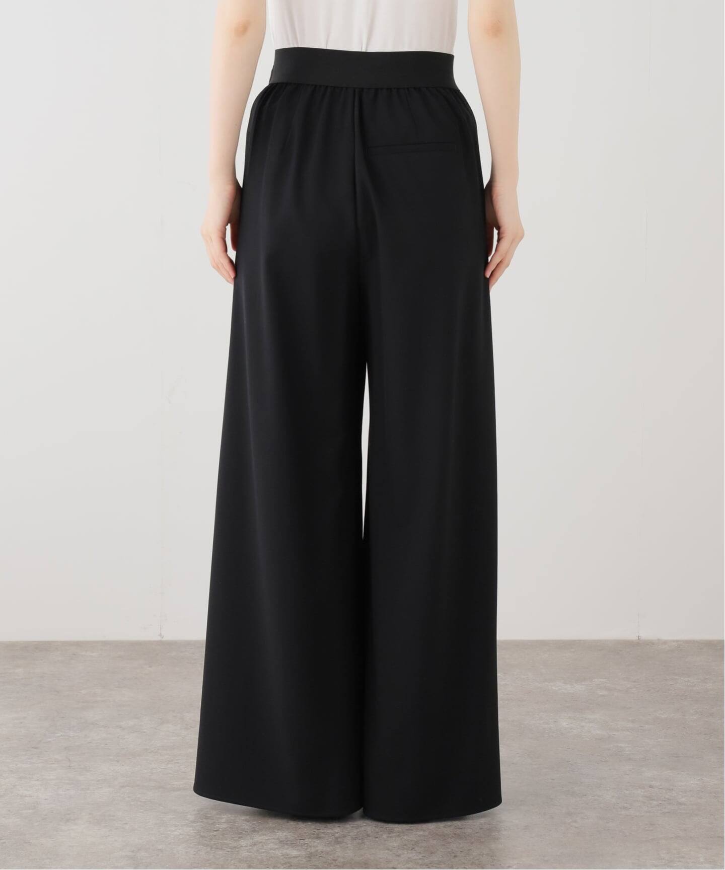 【新品・紙タグ付】ドゥで購入・Col pierrotのWaist gom パンツ Col Pierrot/コル ピエロ】BLACK WIDE パンツ（スラックス）｜MUSE de