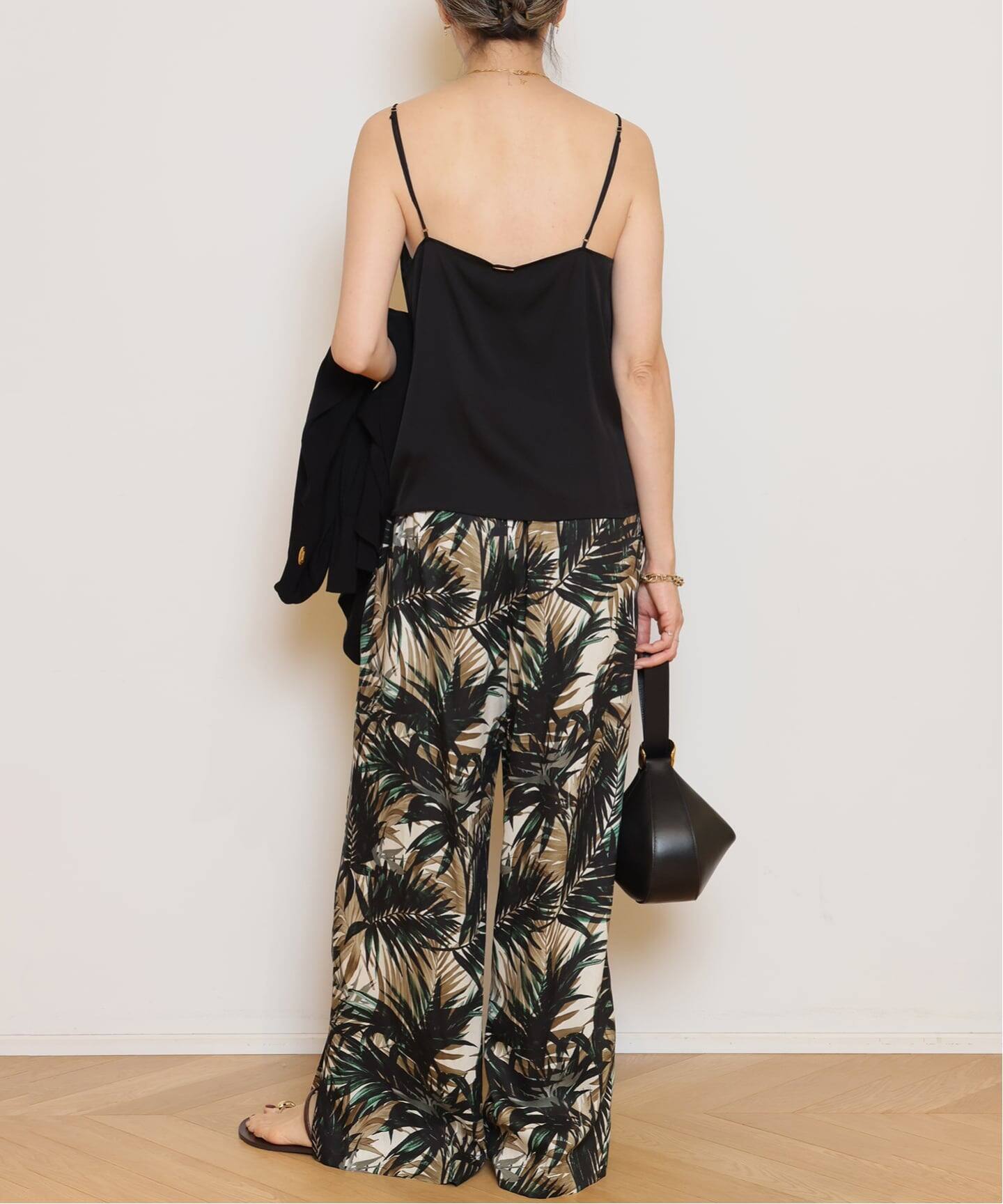 Botanical Slit Wide パンツ（その他パンツ）｜MUSE de Deuxieme