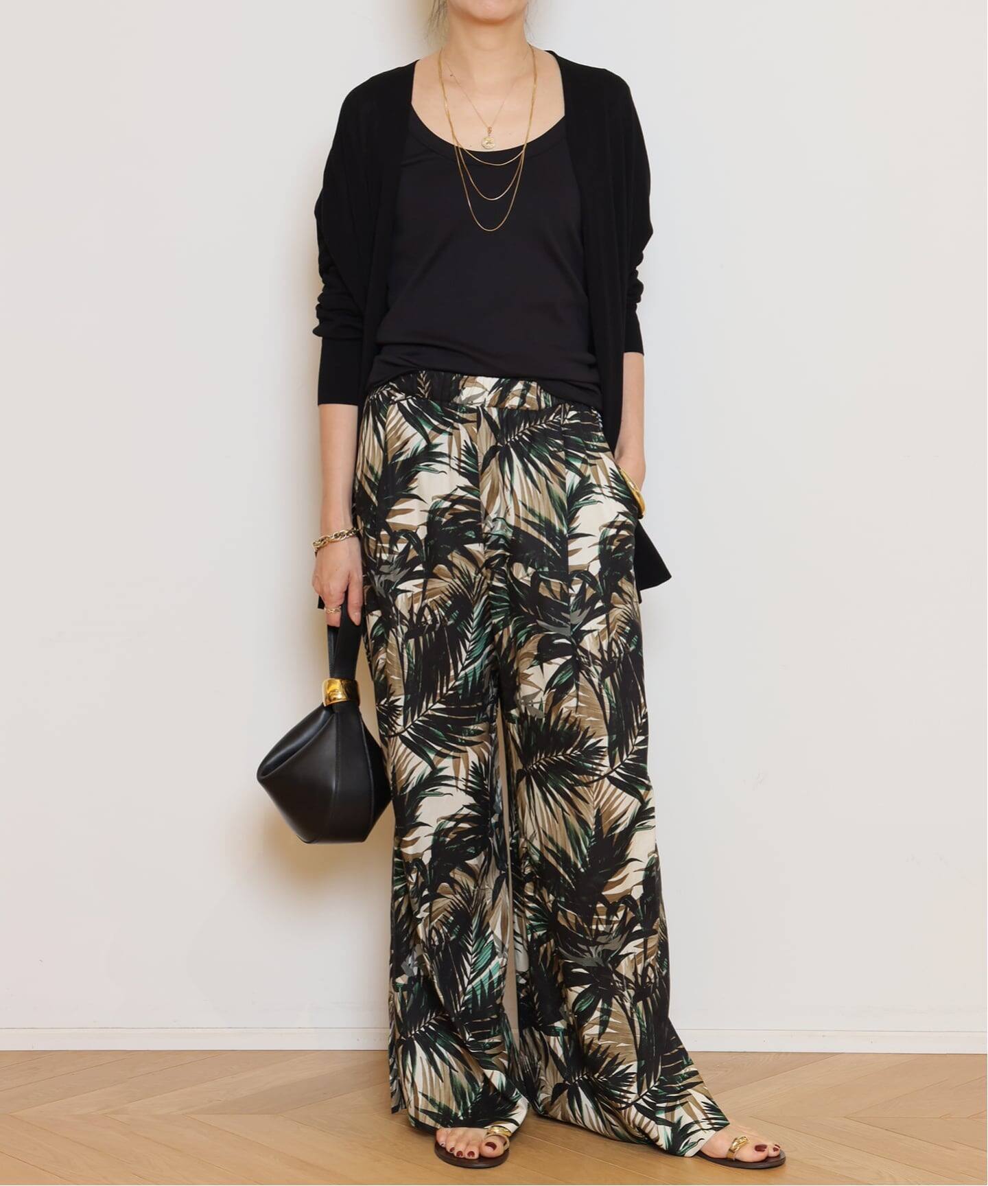 Botanical Slit Wide パンツ（その他パンツ）｜MUSE de Deuxieme