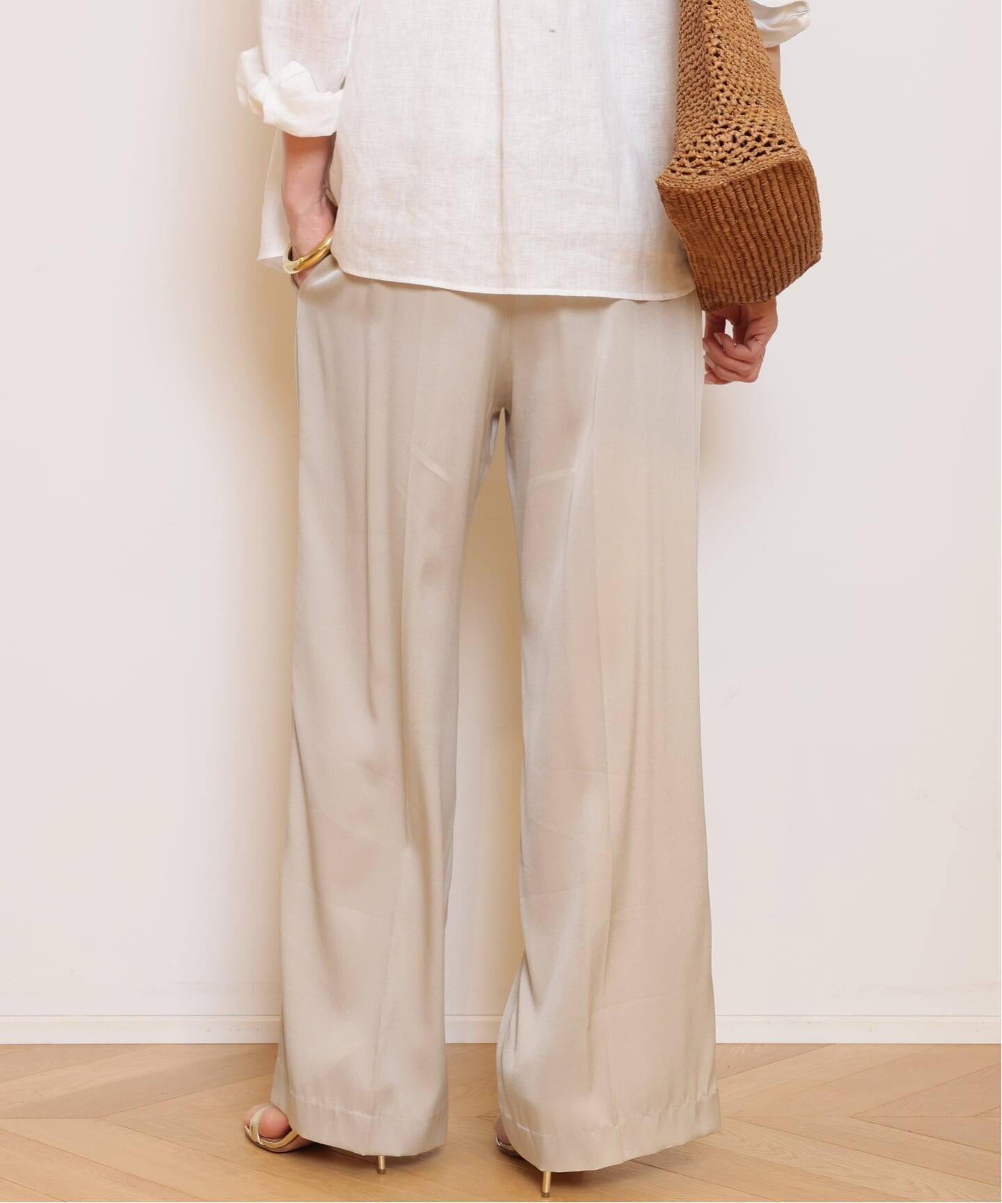 新品 Deuxieme Classe SILK SATIN イージーパンツ 完売 SILK SATIN EASY パンツ（その他パンツ）｜MUSE de Deuxieme Classe