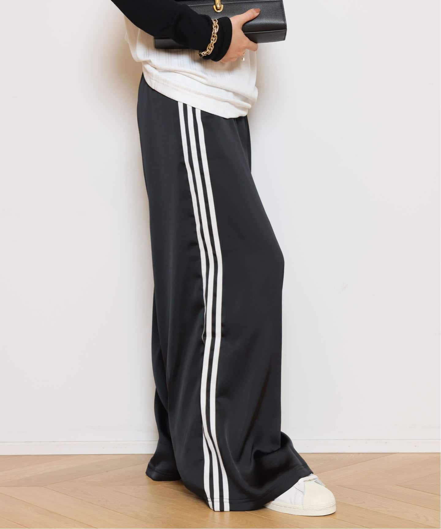 ADIDAS/アディダス】SATIN WIDE LEG TRACK パンツ（BLACK）（ジャージ
