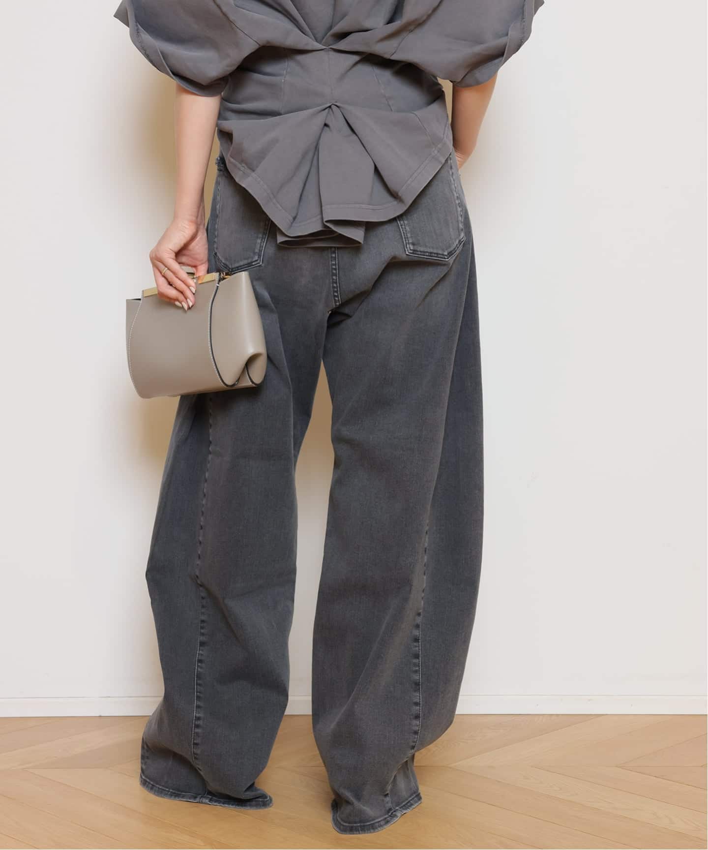 SURT/サート】BARREL LEG デニム（デニムパンツ・ジーンズ）｜MUSE de