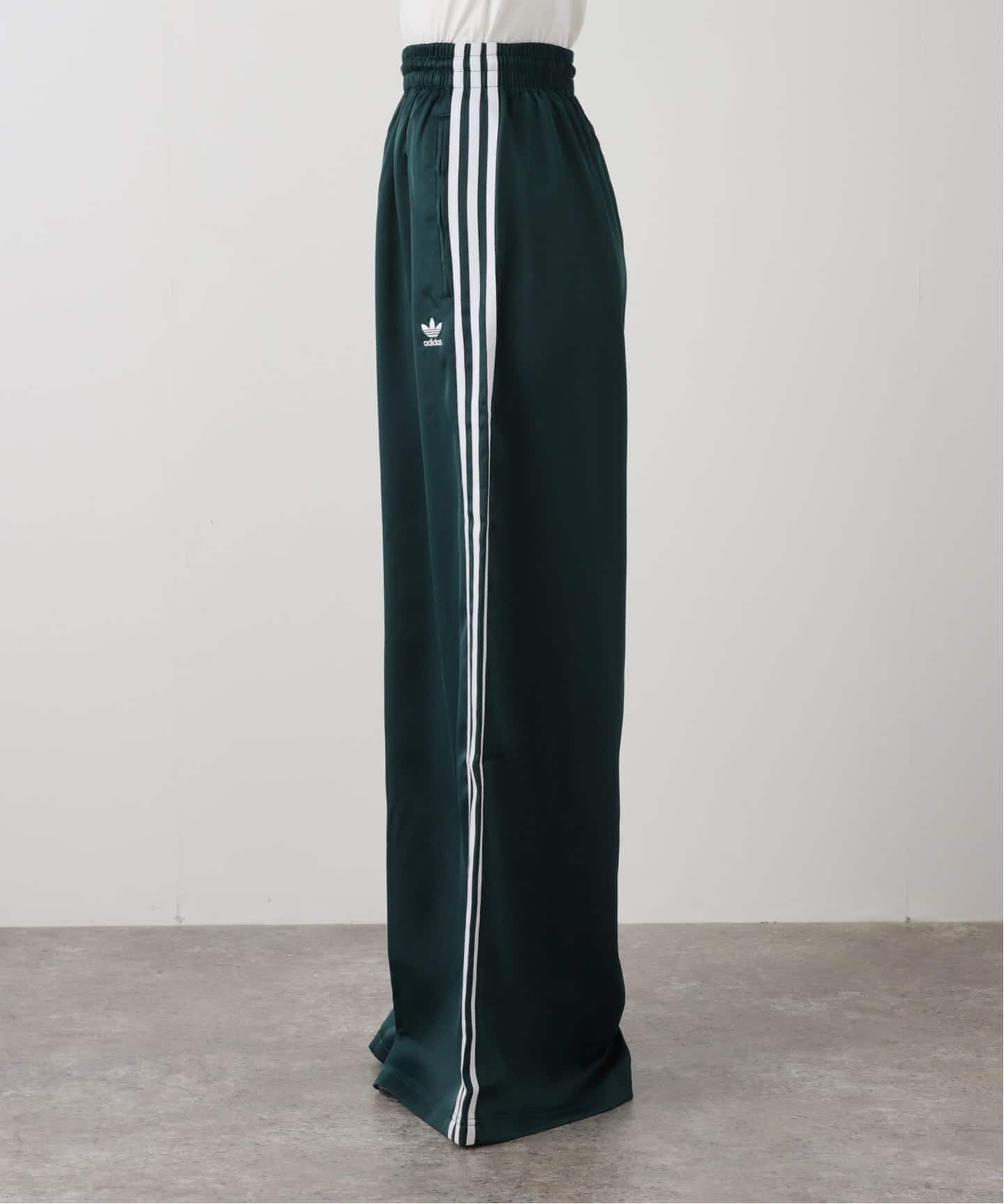ADIDAS/アディダス】SATIN WIDE LEG TRACK パンツ（GREEN）（ジャージ