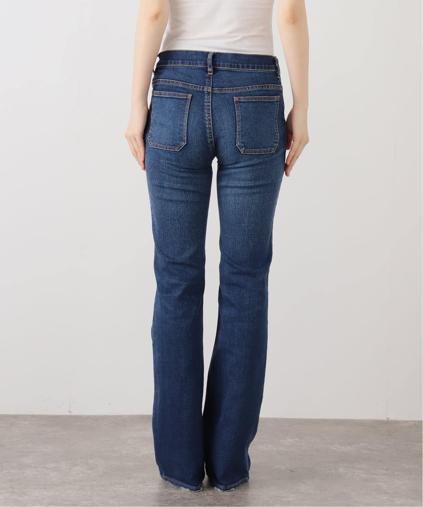 SEMI FLARE DENIM（デニムパンツ・ジーンズ）｜L'Appartement