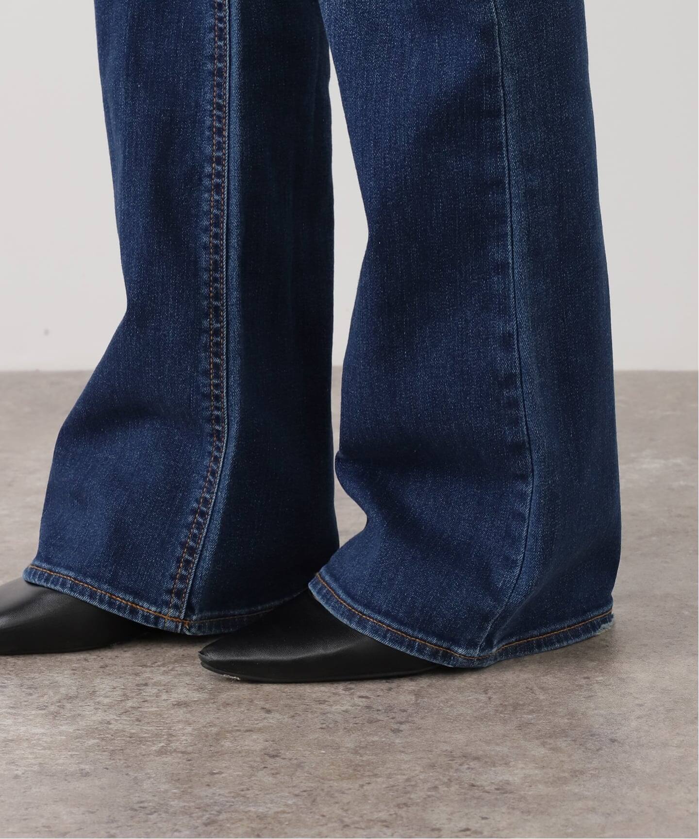 SEMI FLARE DENIM（デニムパンツ・ジーンズ）｜L'Appartement