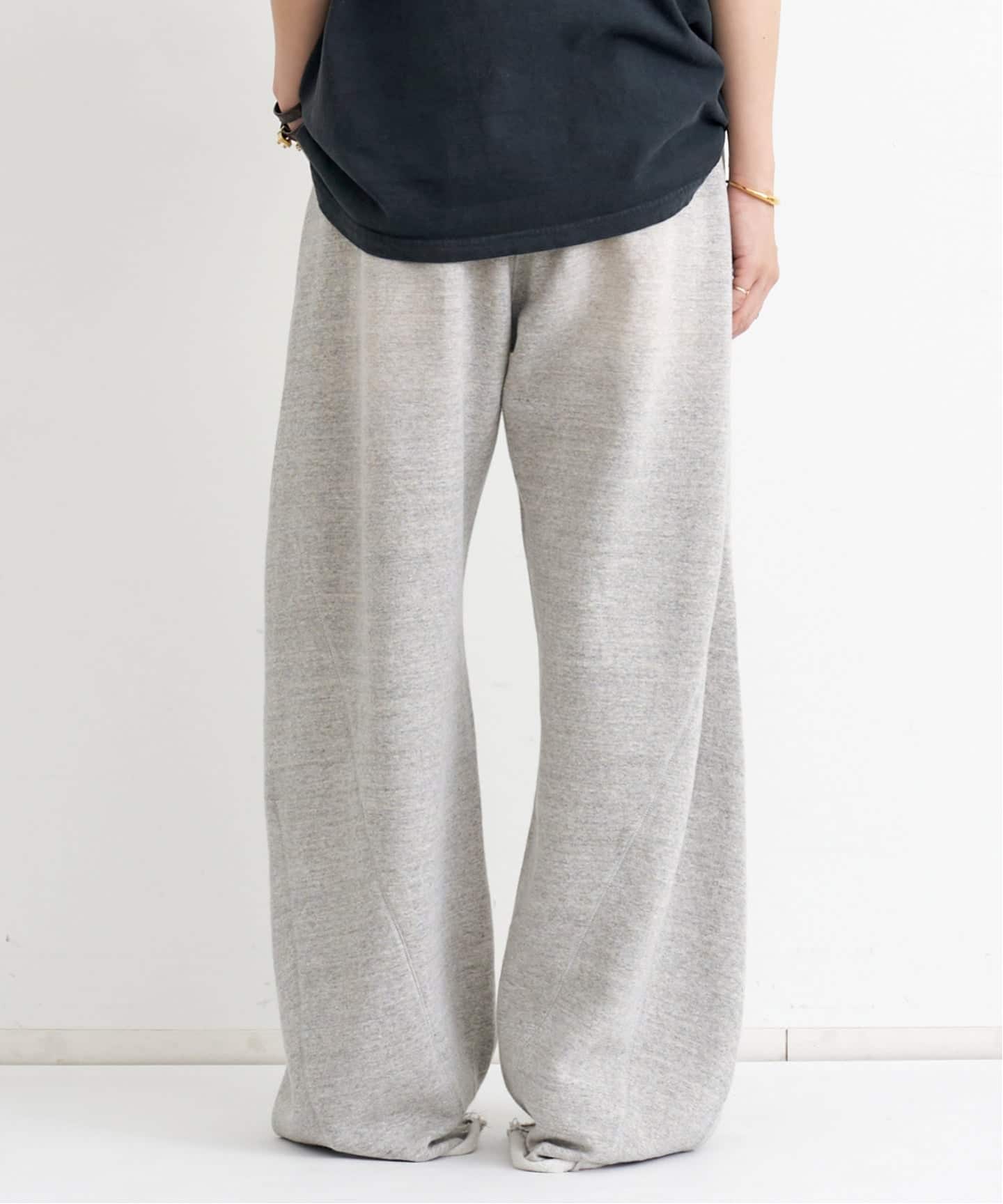 R13/アールサーティーン】 RELAXED DARTED SWEAT PANTS（スウェット