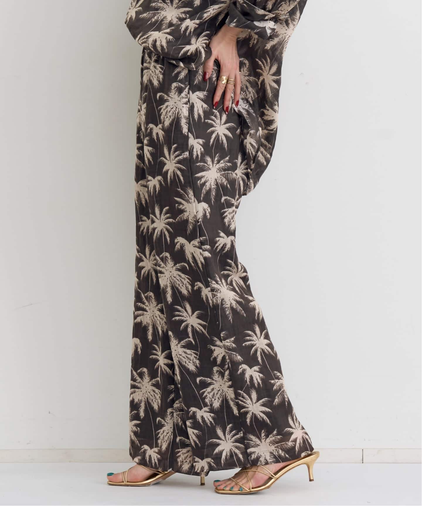 L'Appartement COUTURE D'ADAM イージーパンツ 38 COUTURE D'ADAM/クチュールドアダム】 PALM TREE EASY PANTS（その他