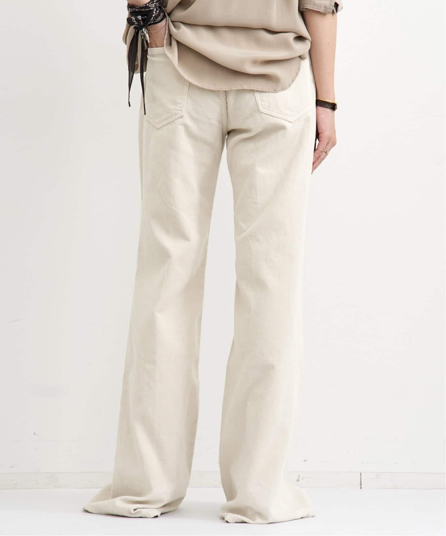HAIKURE/ハイクル】 CLARA VELVET PANTS（その他パンツ）｜L