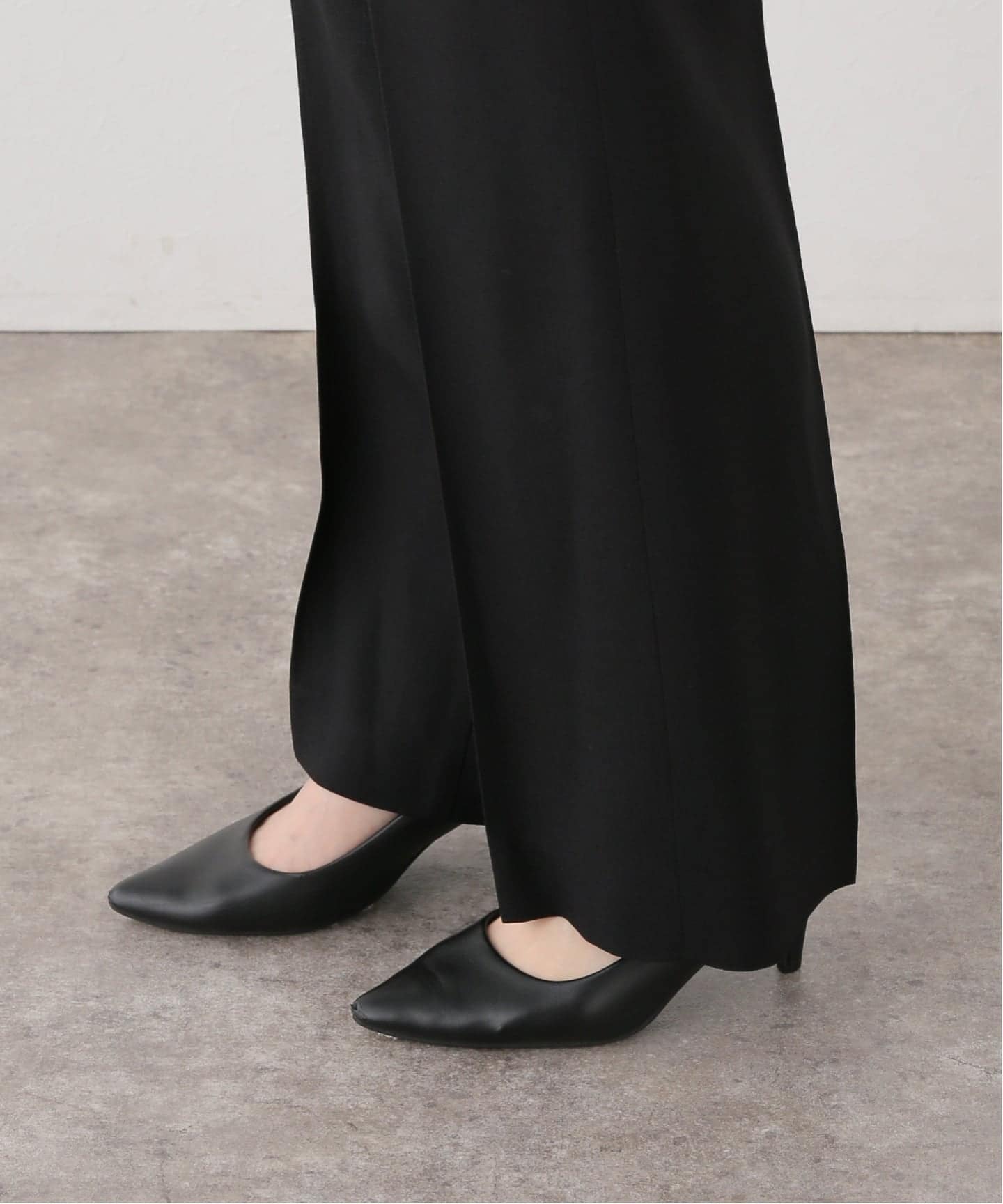 LISIERE VASINO CROPPED PANTS（スラックス）｜L'Appartement