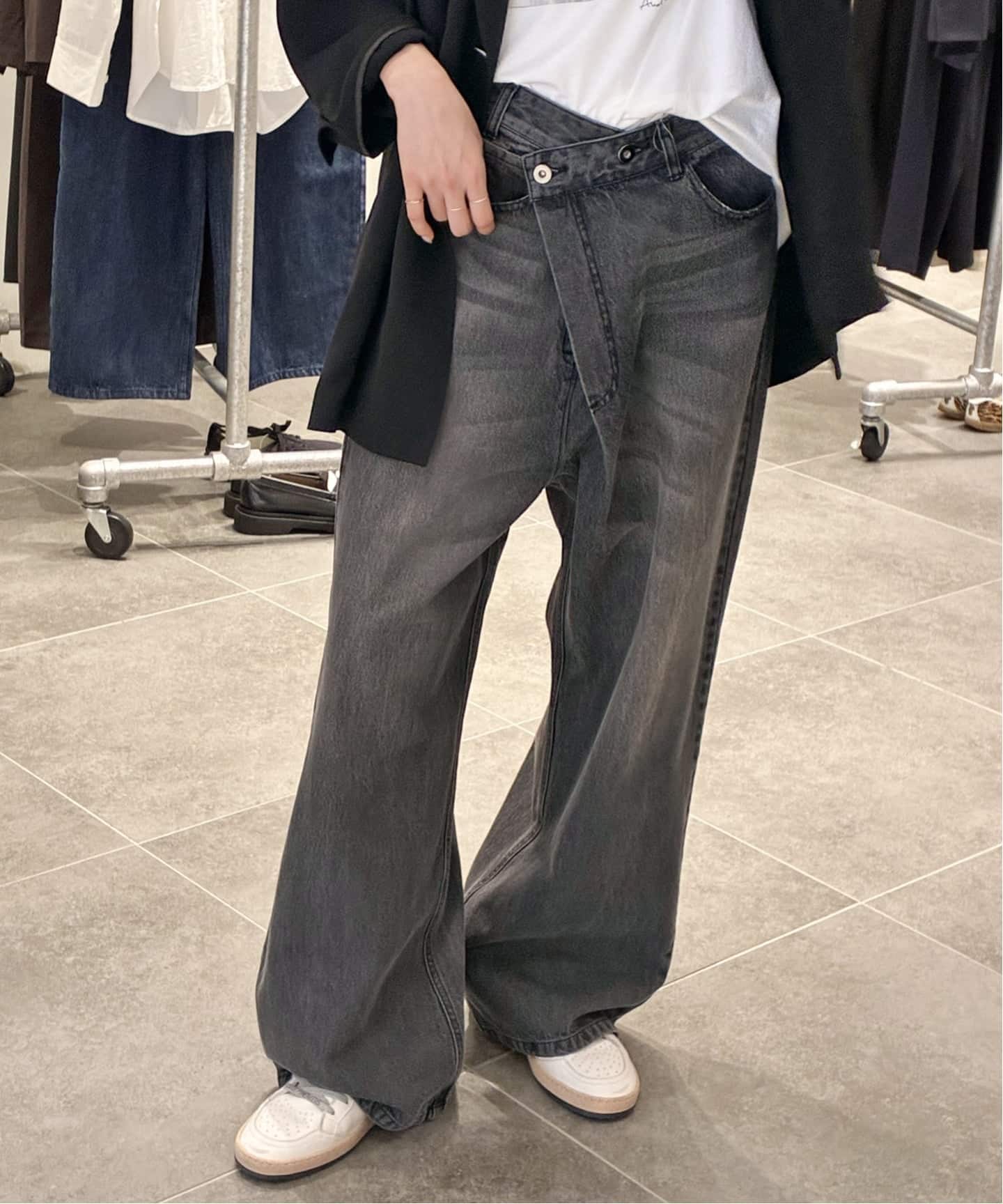 予約》デニムアシンメトリ―デニム（デニムパンツ・ジーンズ）｜AP