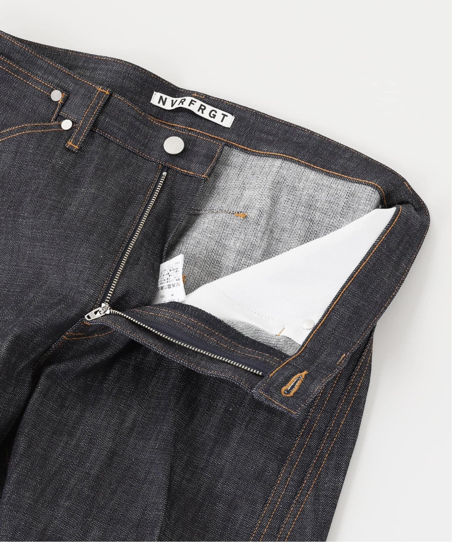 NVRFRGT / ネヴァーフォーゲット 3D TWISTED JEANS INDIGO（デニム
